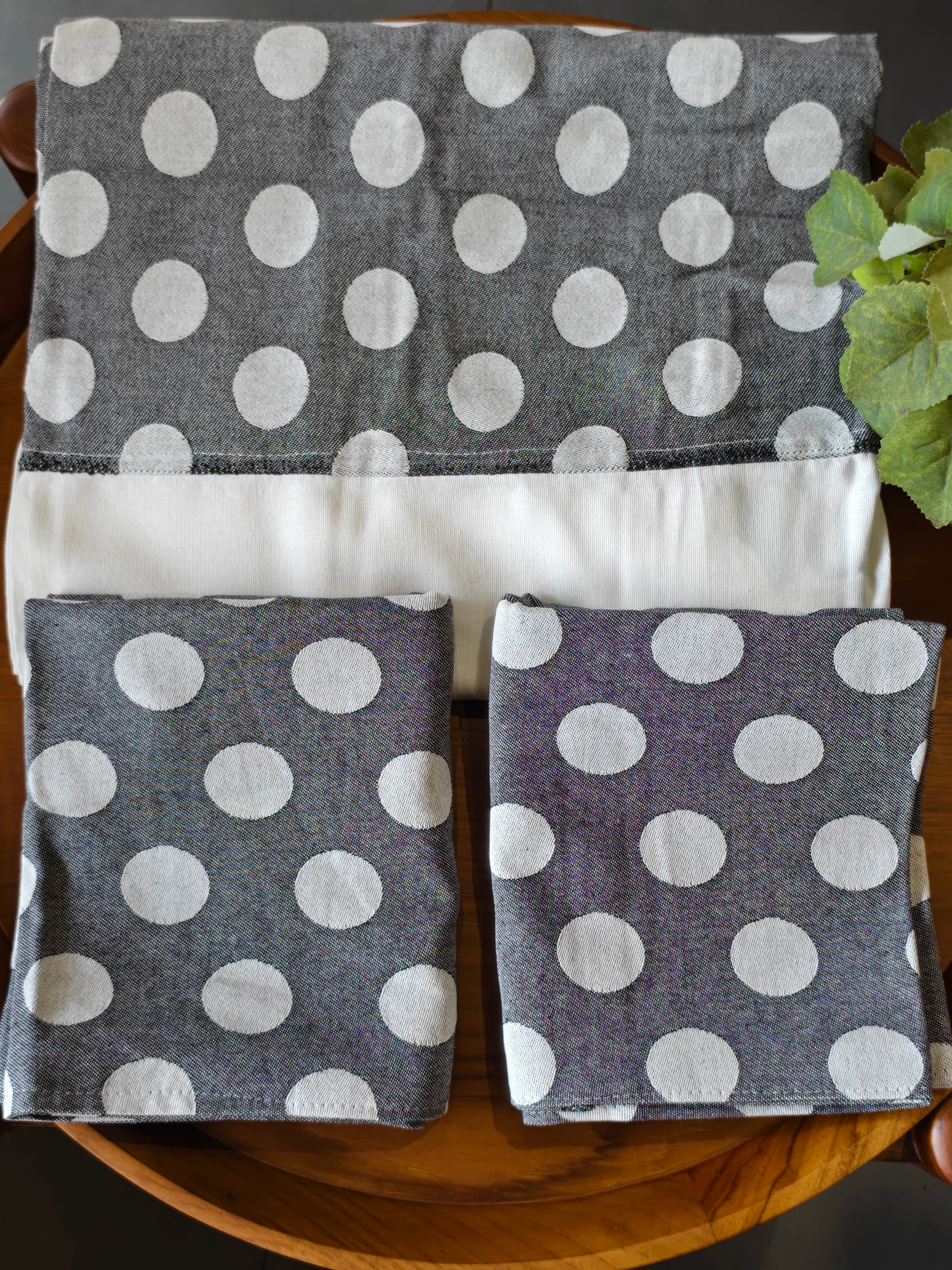 Queen Size Cotton Border Bedsheet