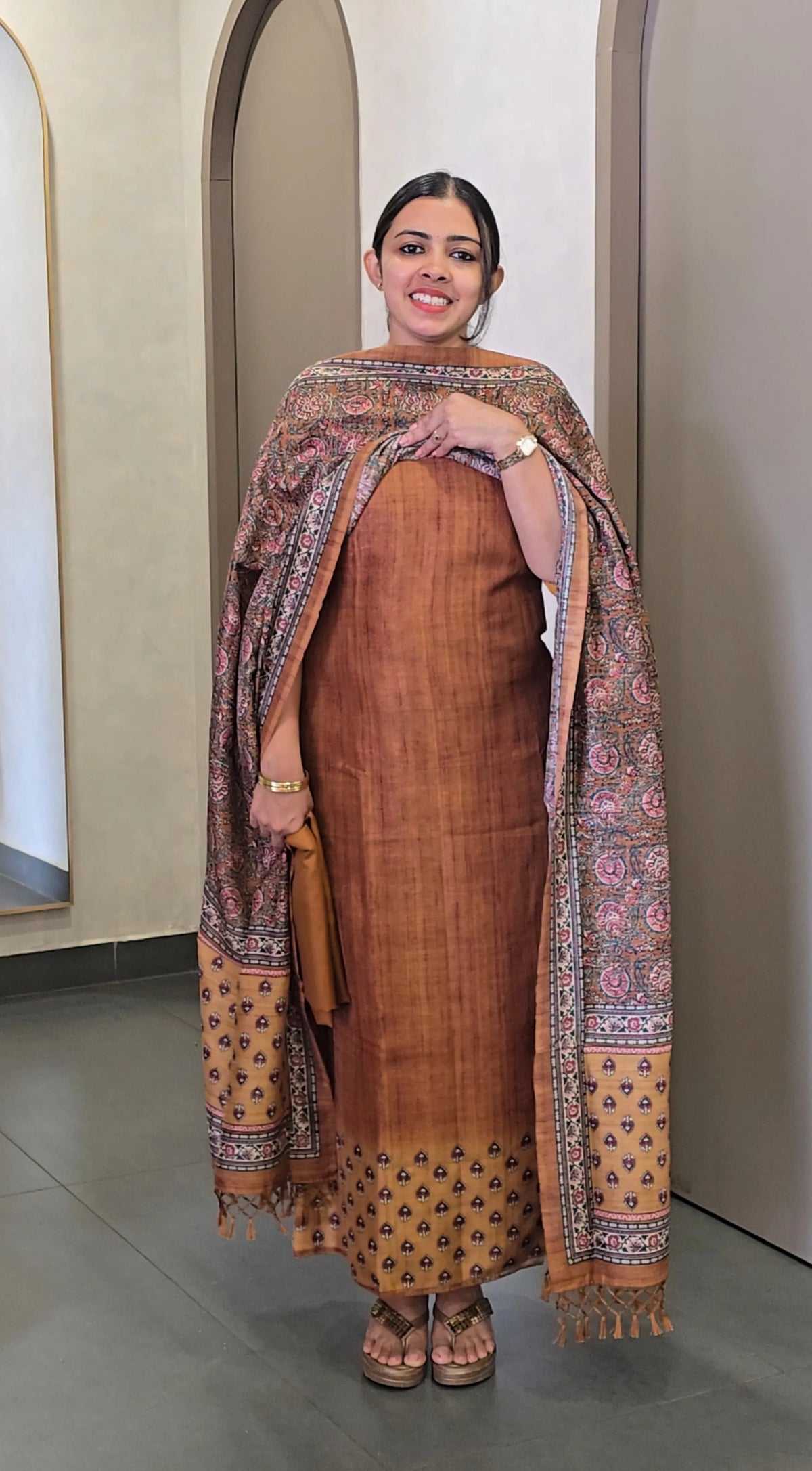 Semi Tussar Salwarsuit - SC 10693