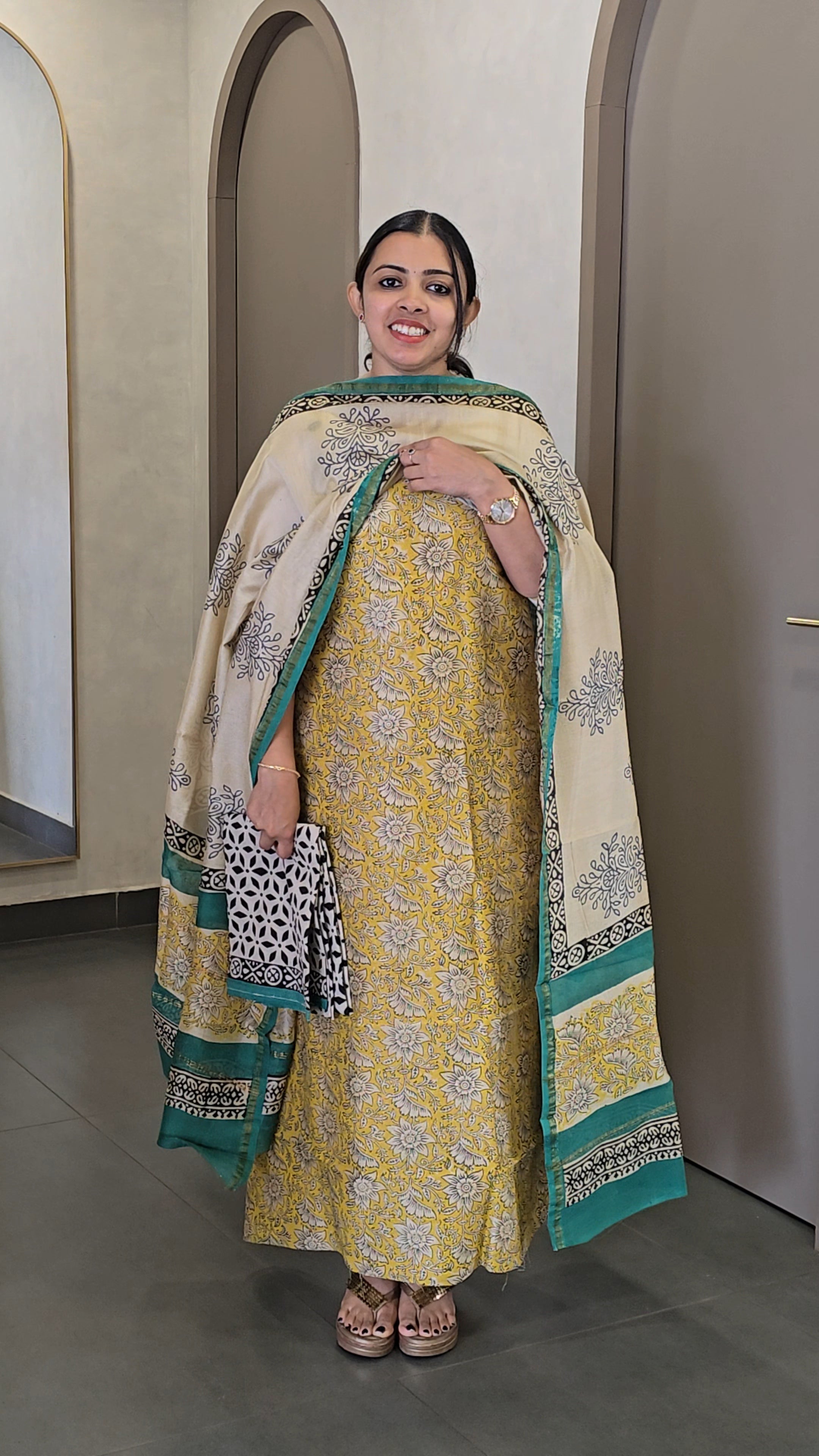 Chanderisilk Salwarsuit- SC 10083