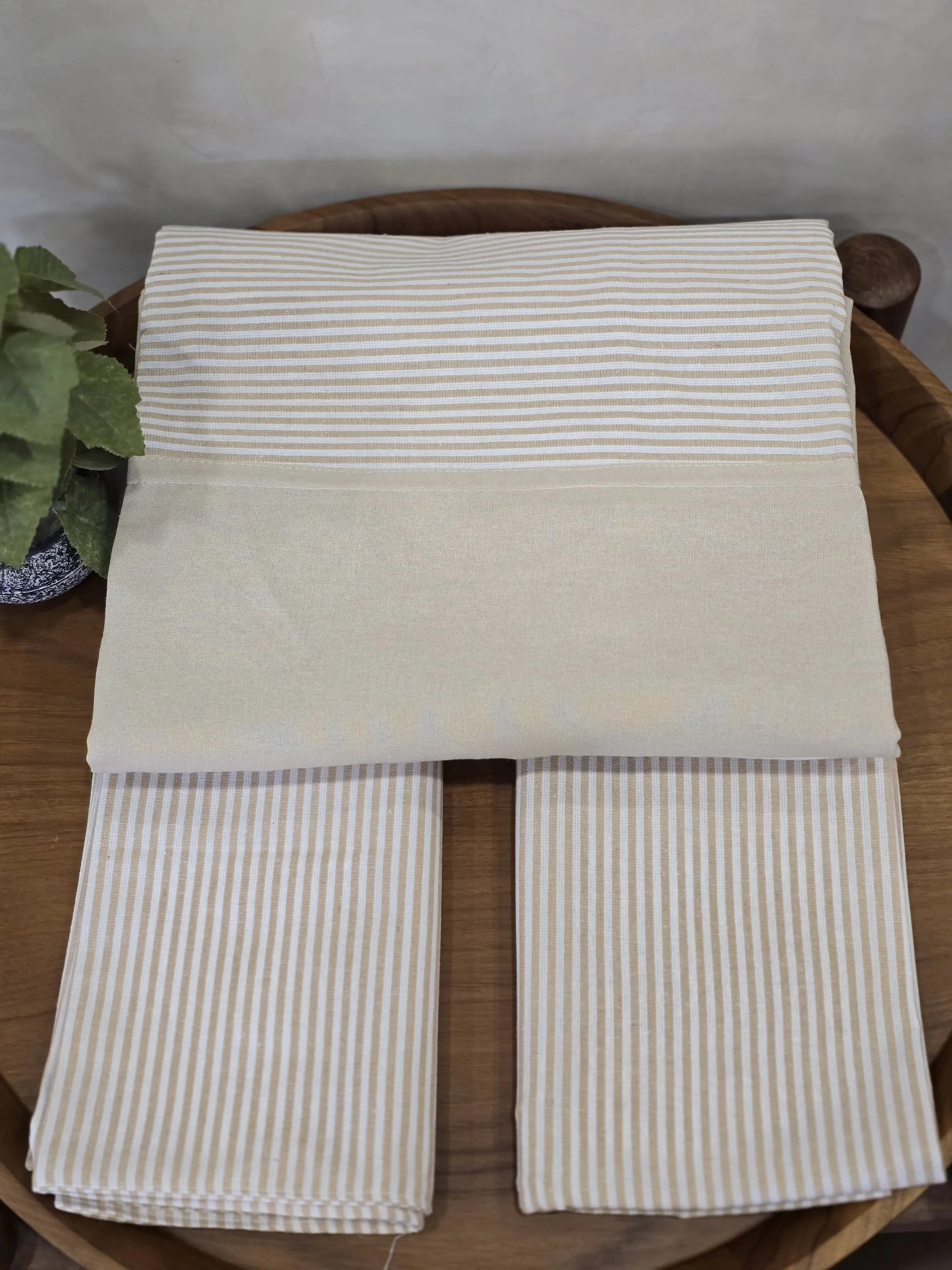 King Size - Cotton Border Bedsheet - SC 10131