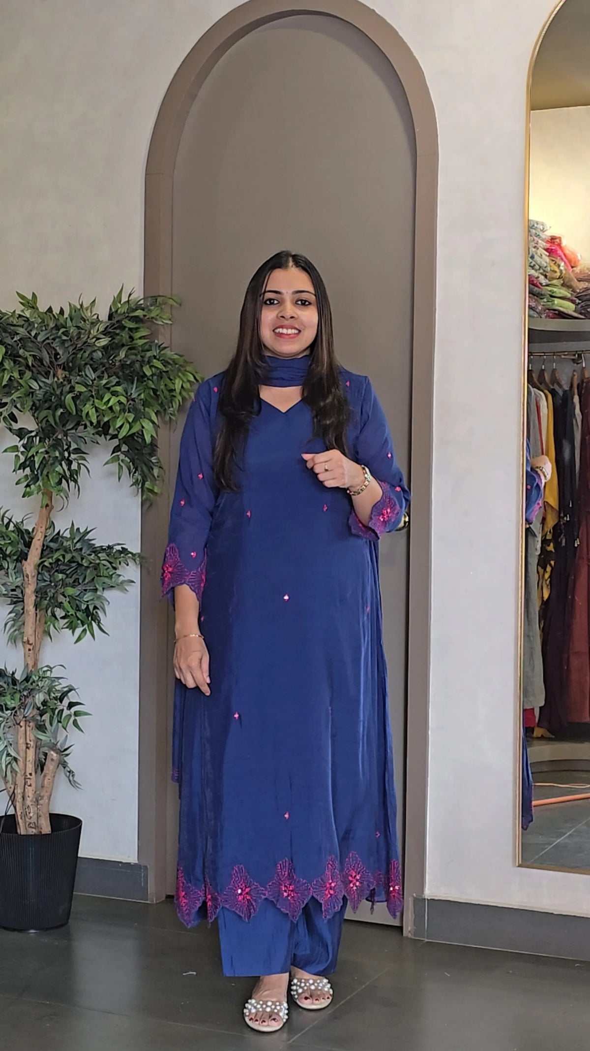 Mulchanderi Salwarset - SC 10736