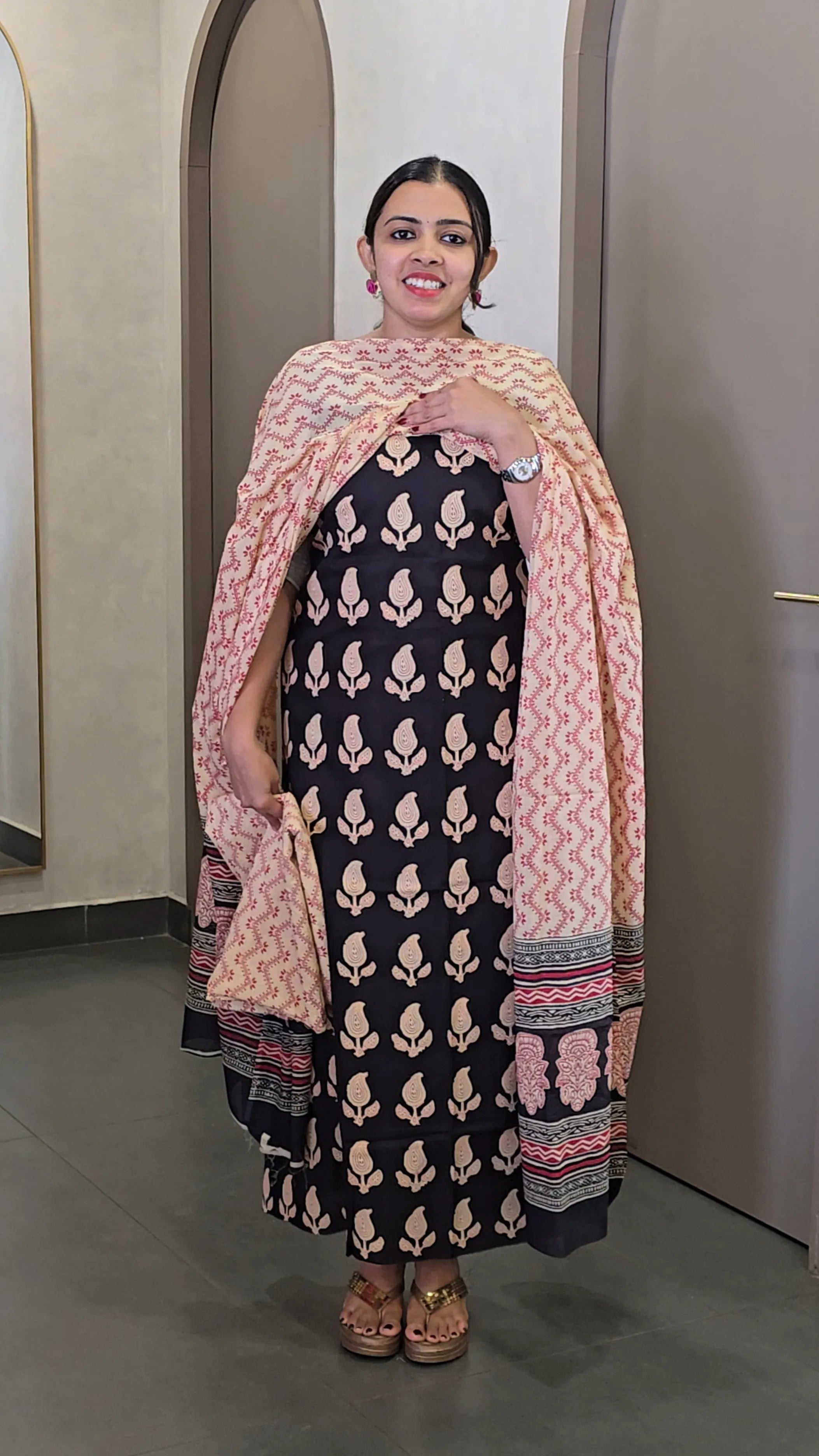 Cotton Salwarsuit - SC 10059