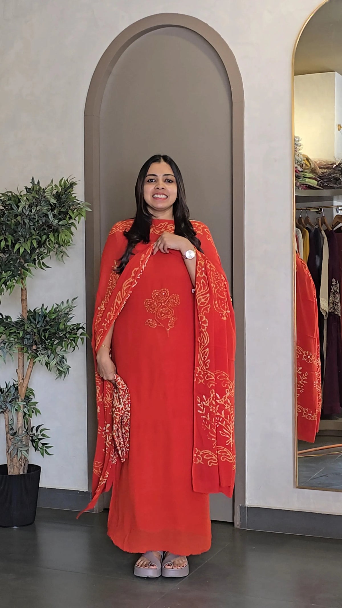 Pure Crepe Gergette Salwarsuit with Batik Print - SC 10926