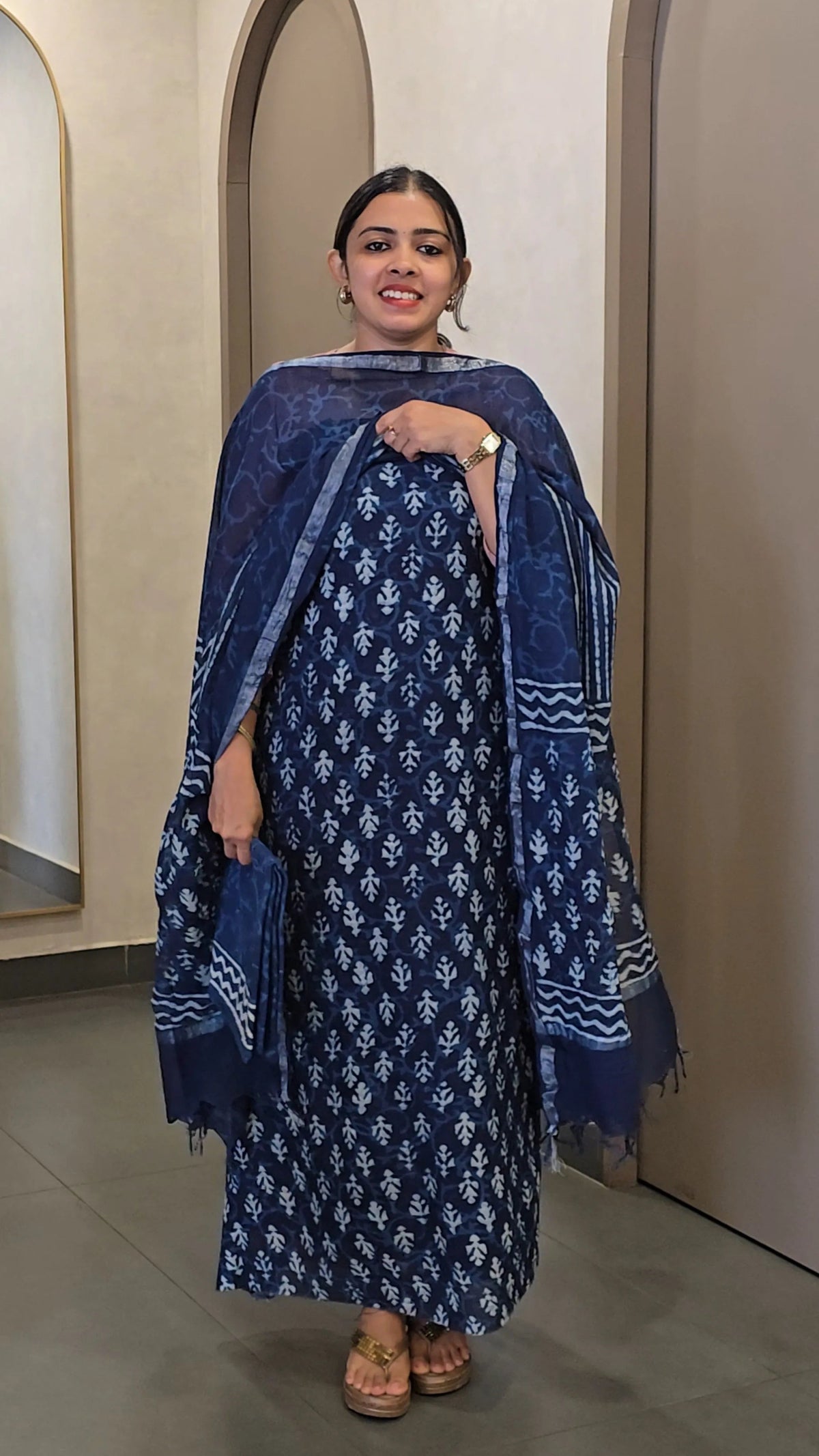 Semi-Linen Salwarsuit - SC 10727
