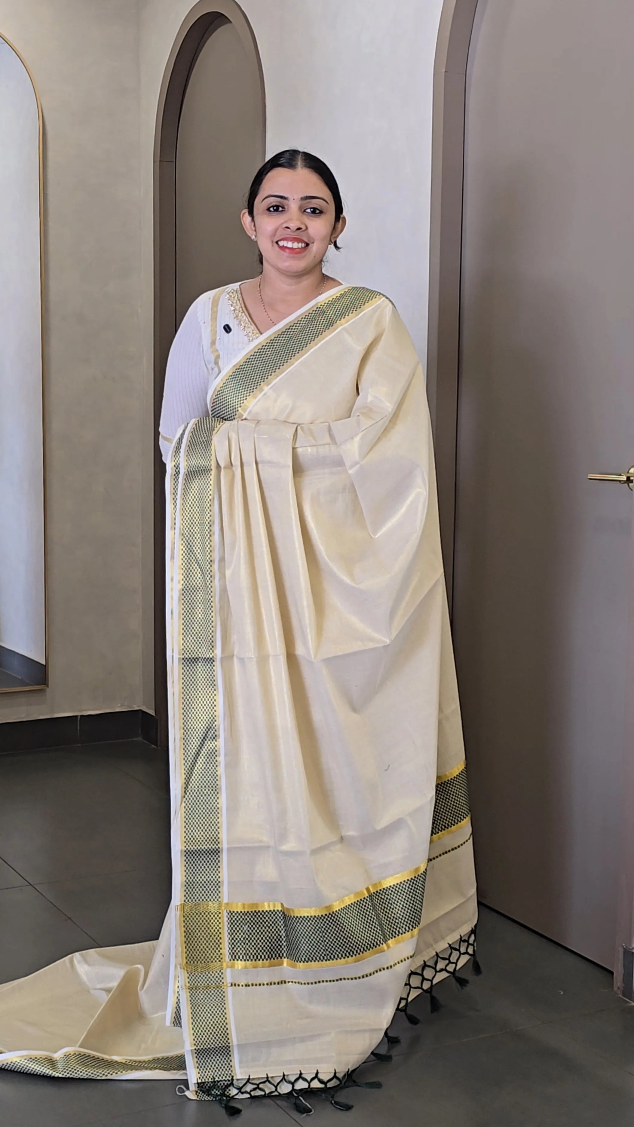 Tissue Onam Saree - SC 10456