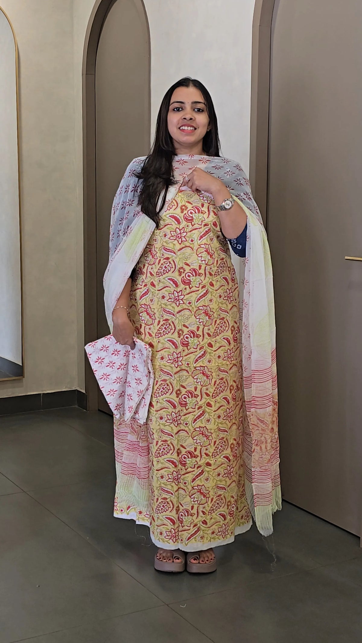 Cotton Salwarsuit with Chiffon Dupatta - SC 10333