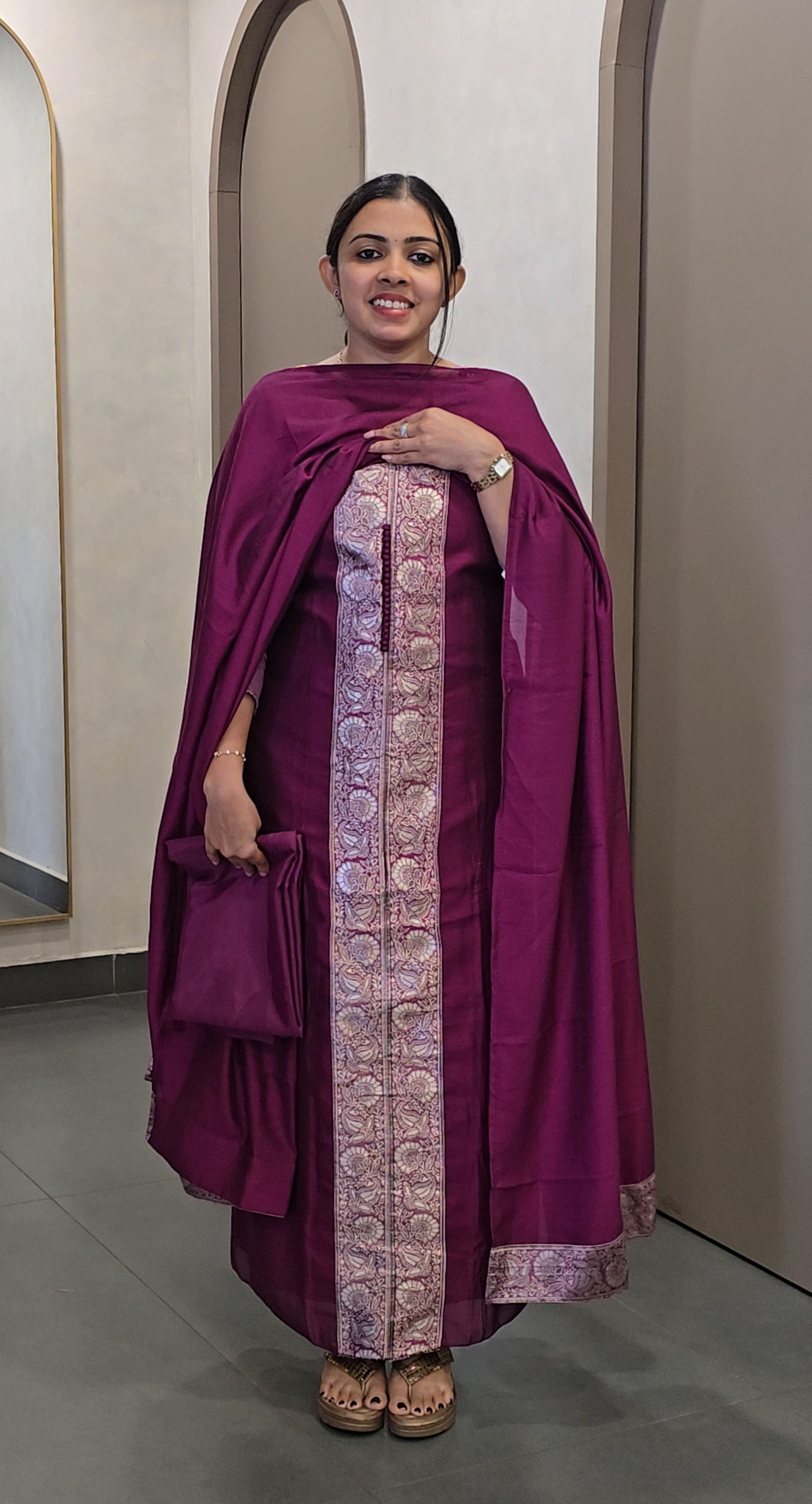 Banarasi Salwarsuit - PB 10001