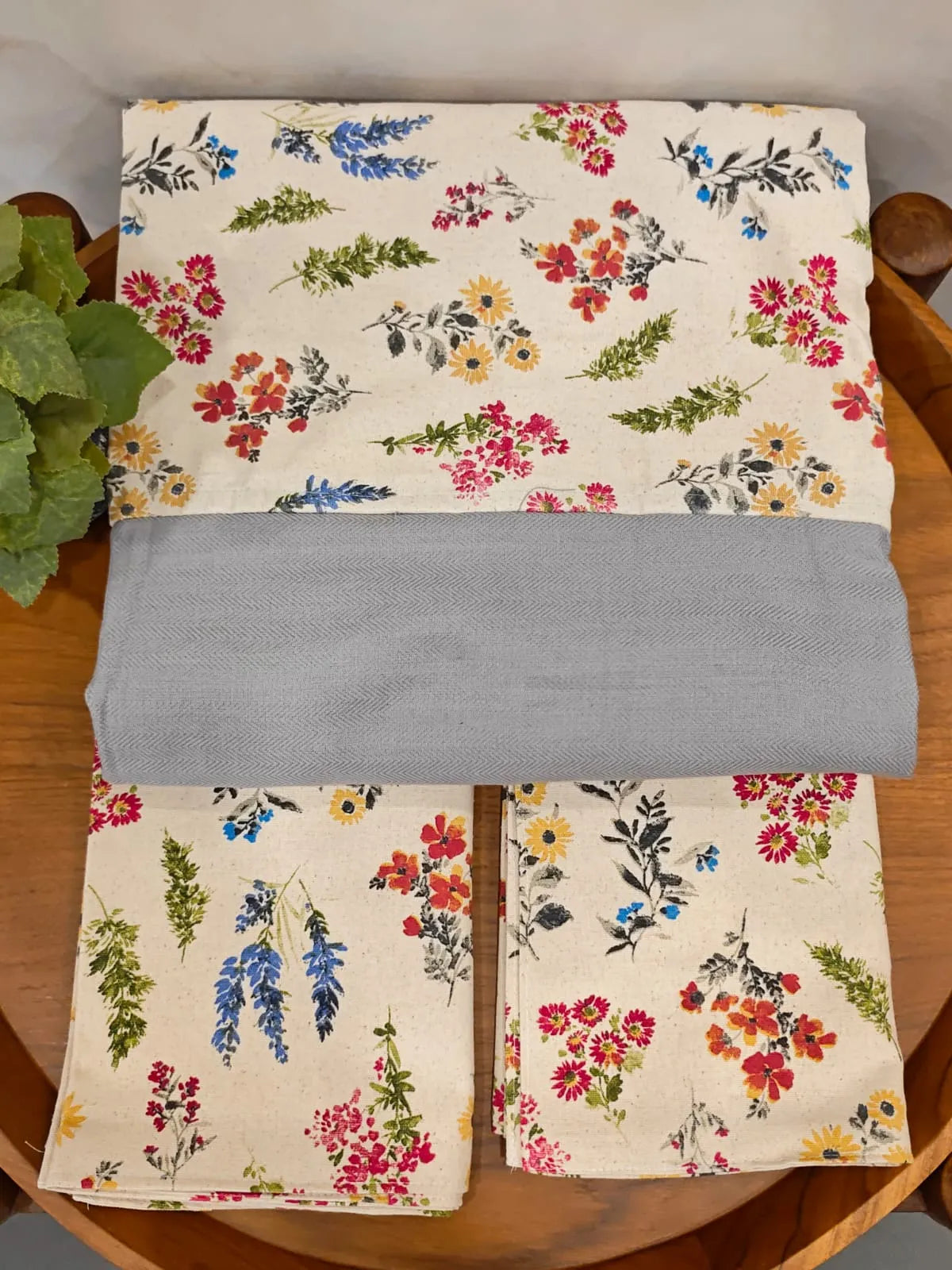King Size - Cotton Border Bedsheet - SC 10131