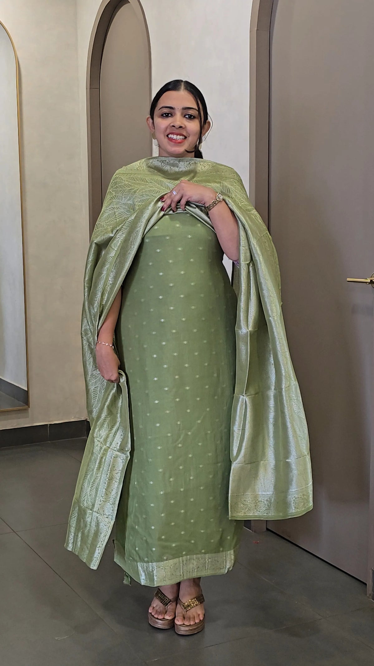 Georgette Banarasi Salwarsuit - SC 10776