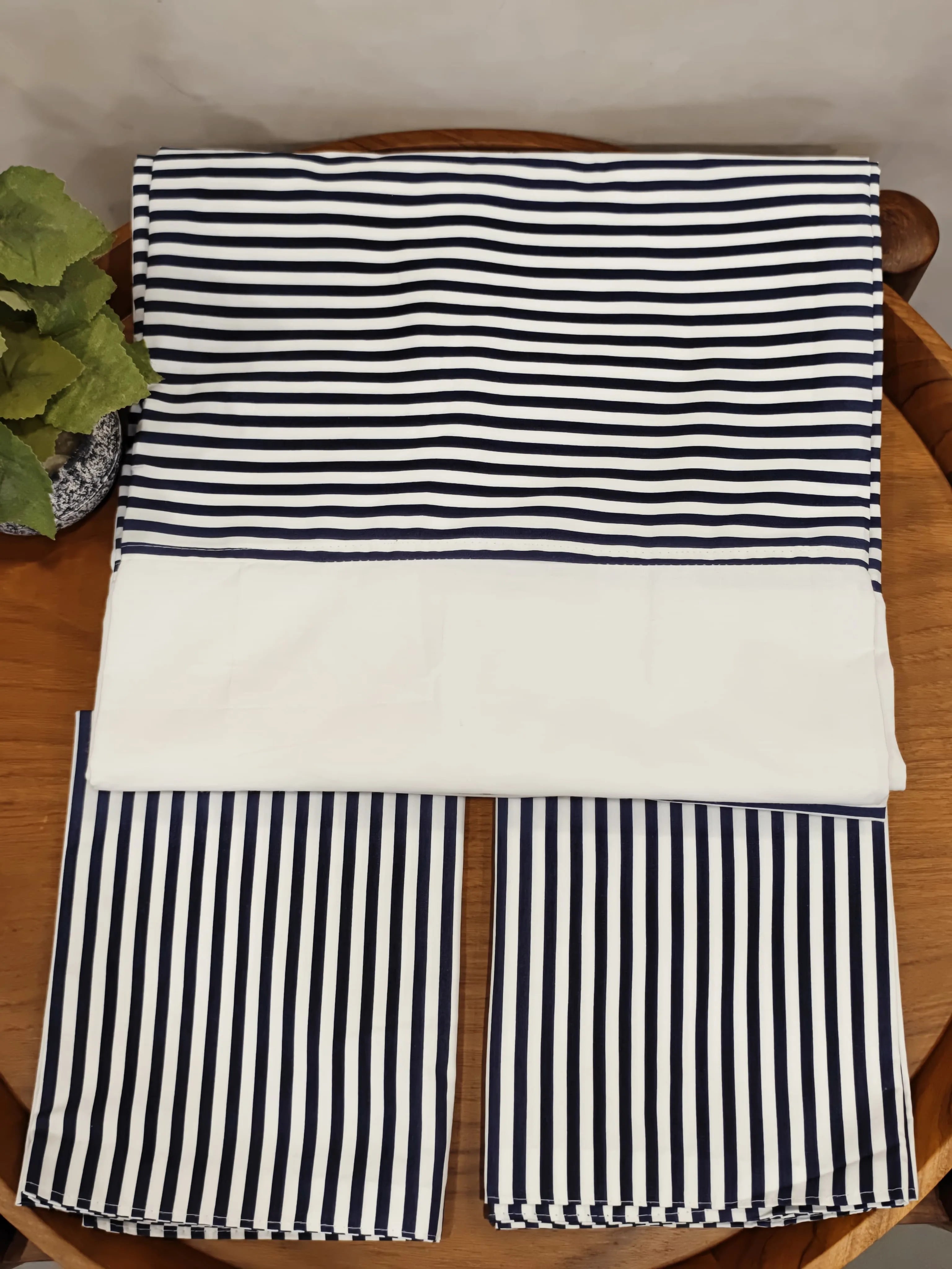 King Size - Cotton Border Bedsheet - SC 10131