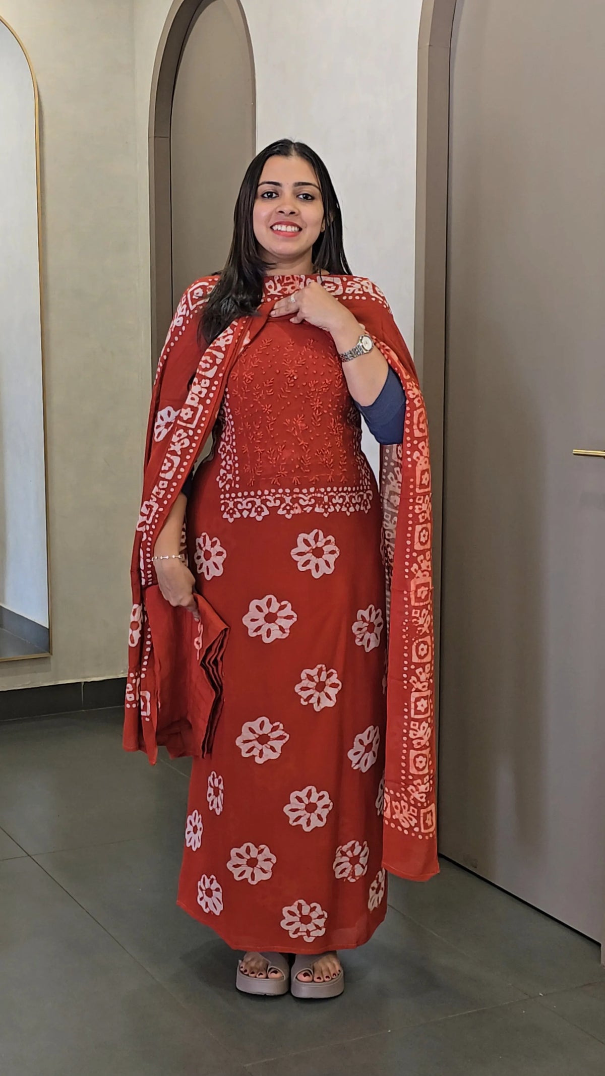 Crepe Georgette Salwarsuit with Lucknowi work - SC 10807