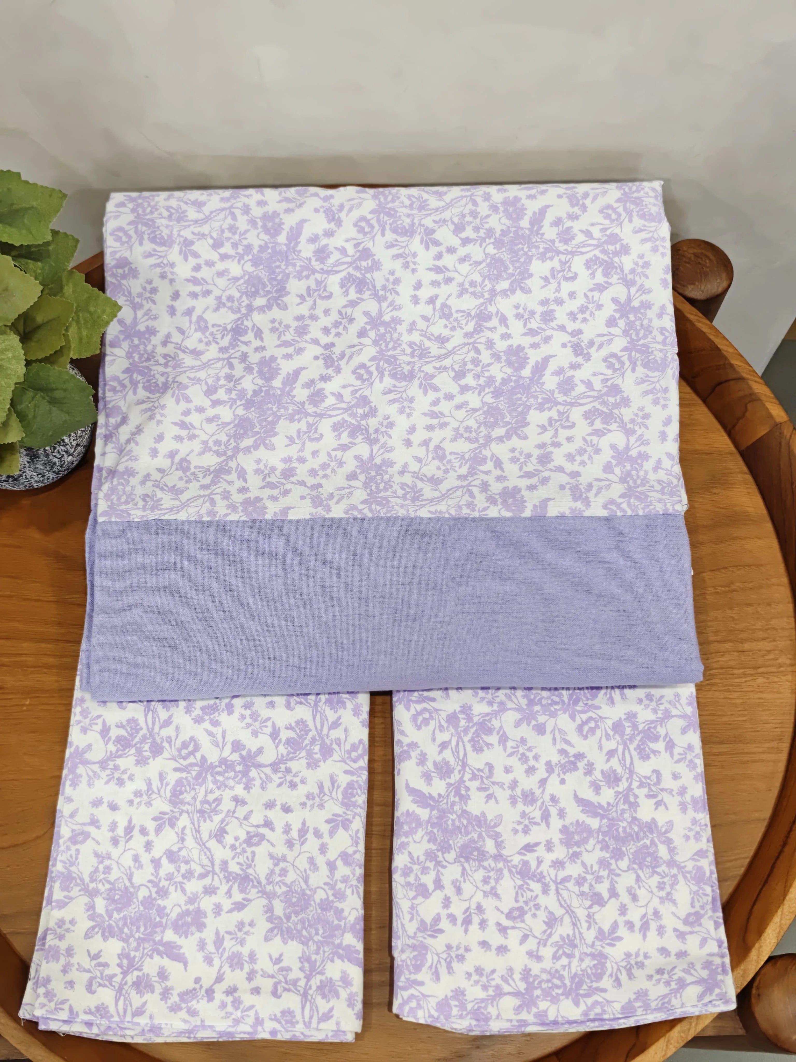 King Size - Cotton Border Bedsheet - SC 10131