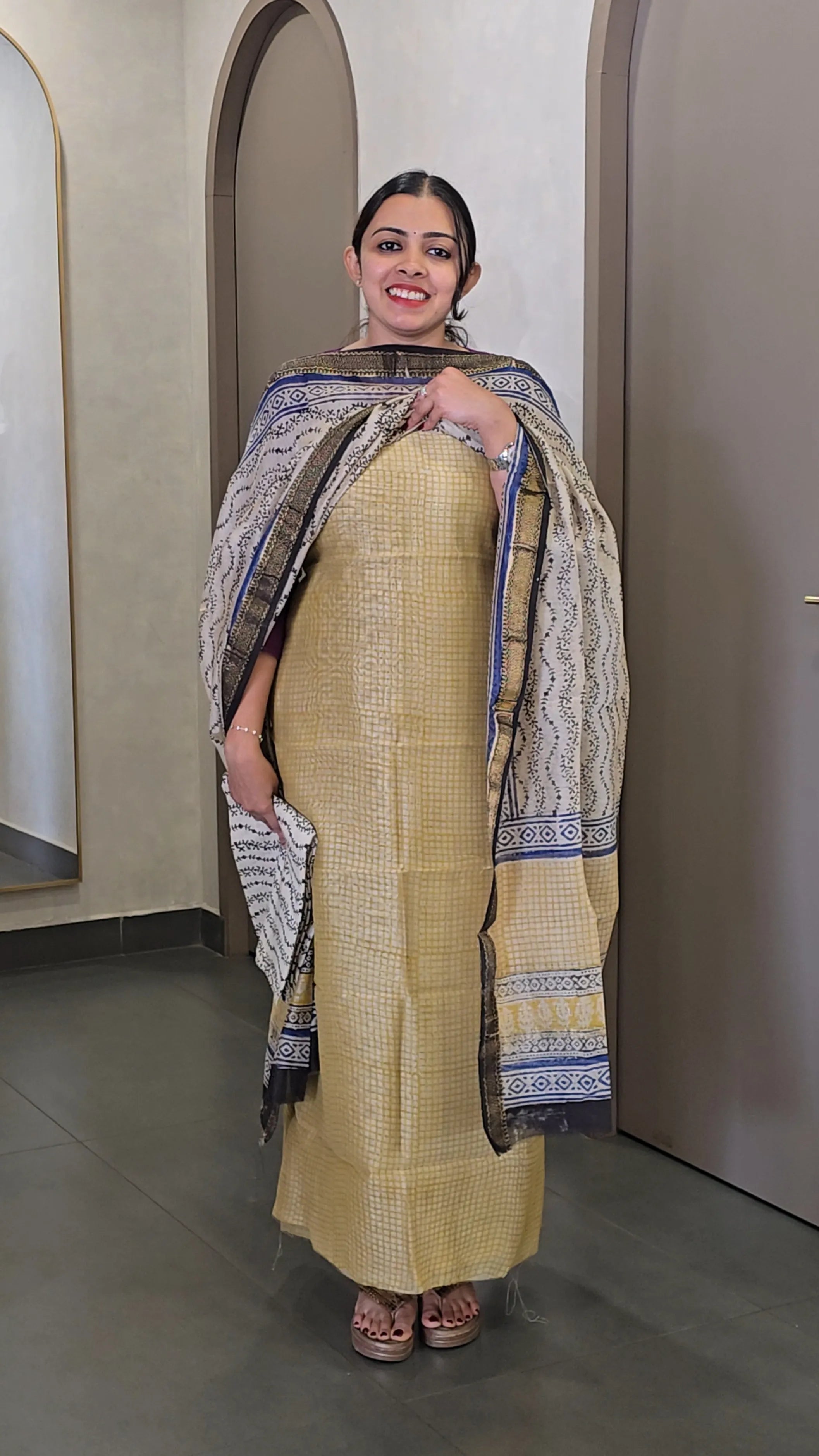 Maheshwari Silk Salwarsuit - SC 10339