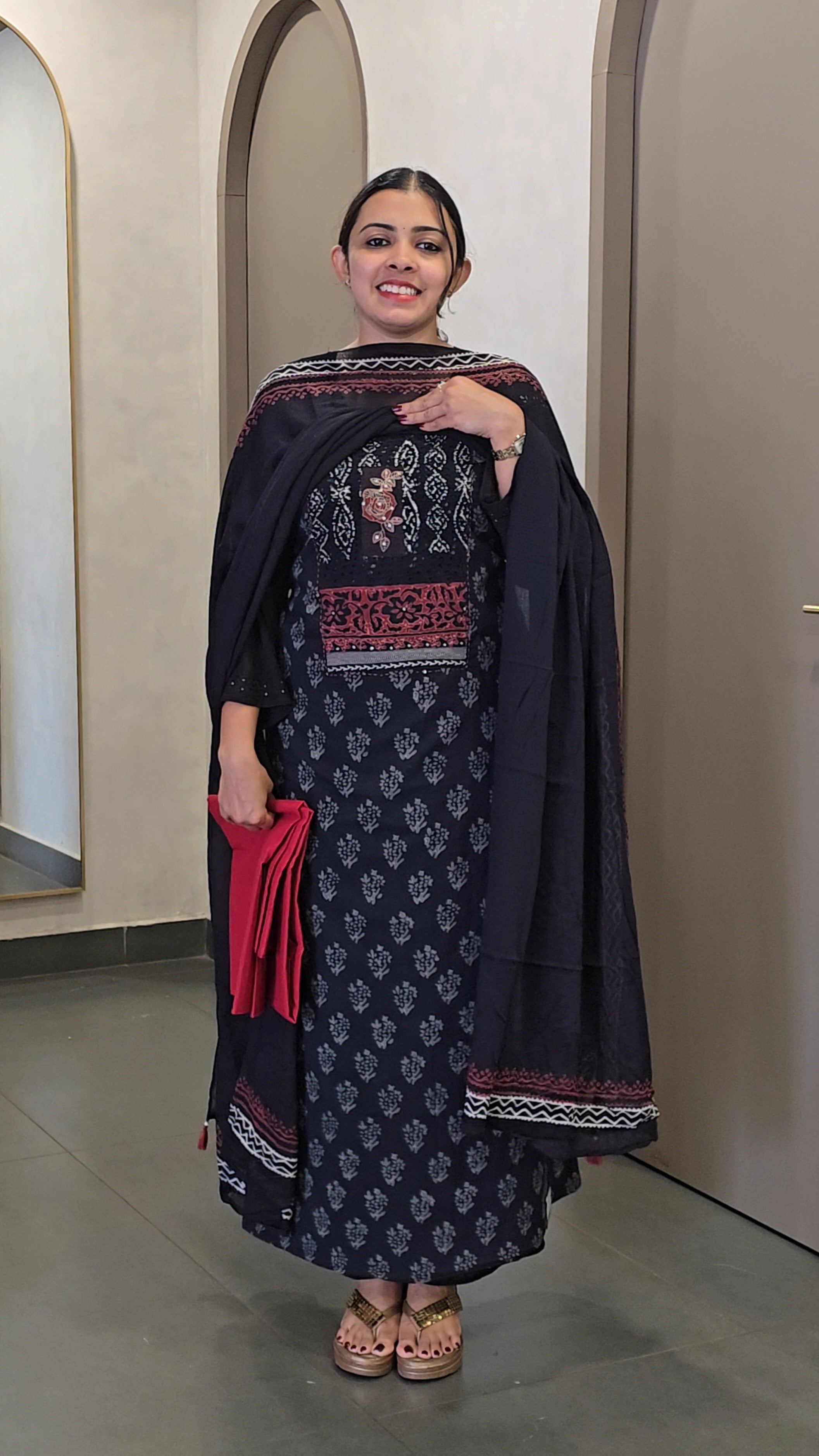 Pure Cotton Salwarsuit - SC 10180