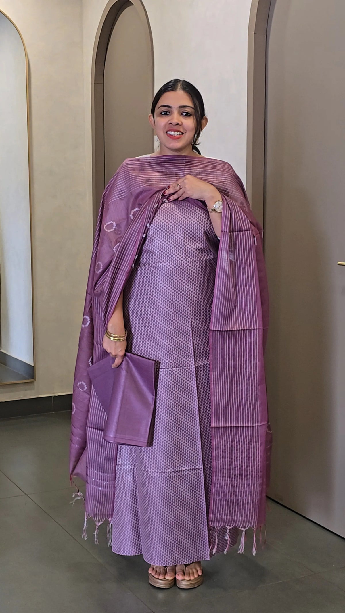 Semi-Tussar Silk Salwarsuit - SC 10664