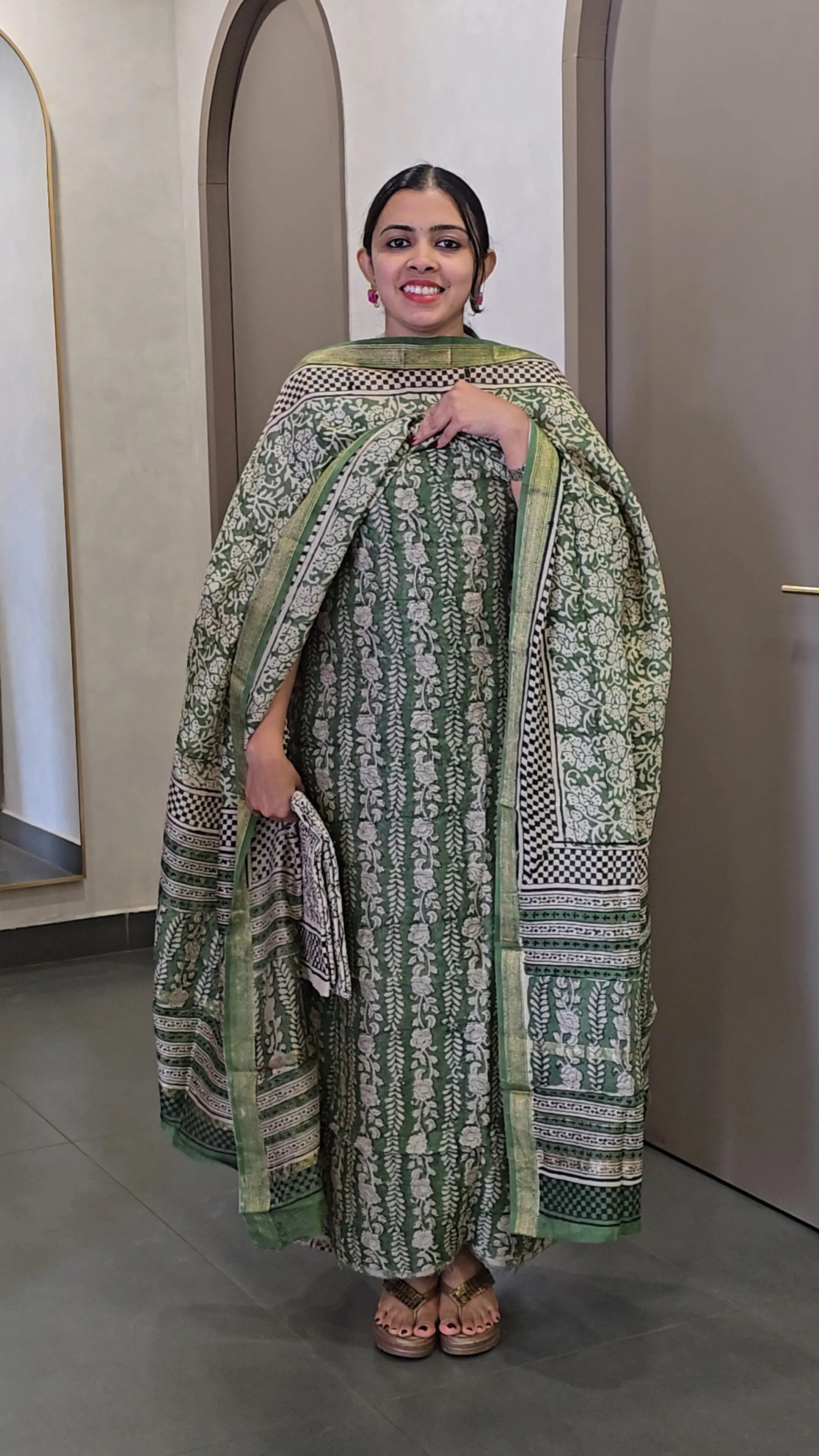 Maheshwari Silk Salwarsuit - SC 10141
