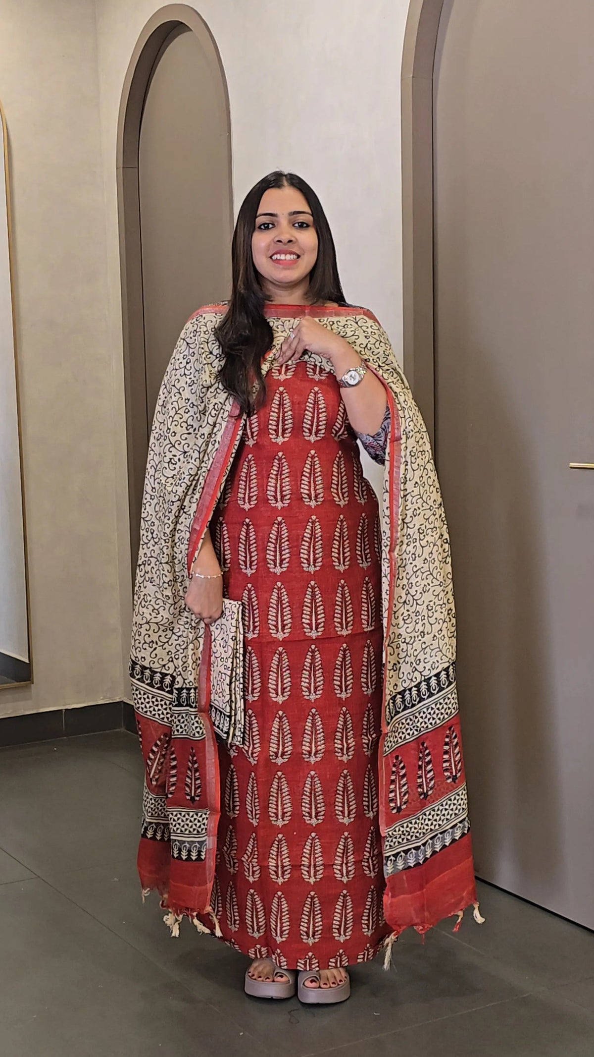 Semi-Linen Salwarsuit - SC 10727