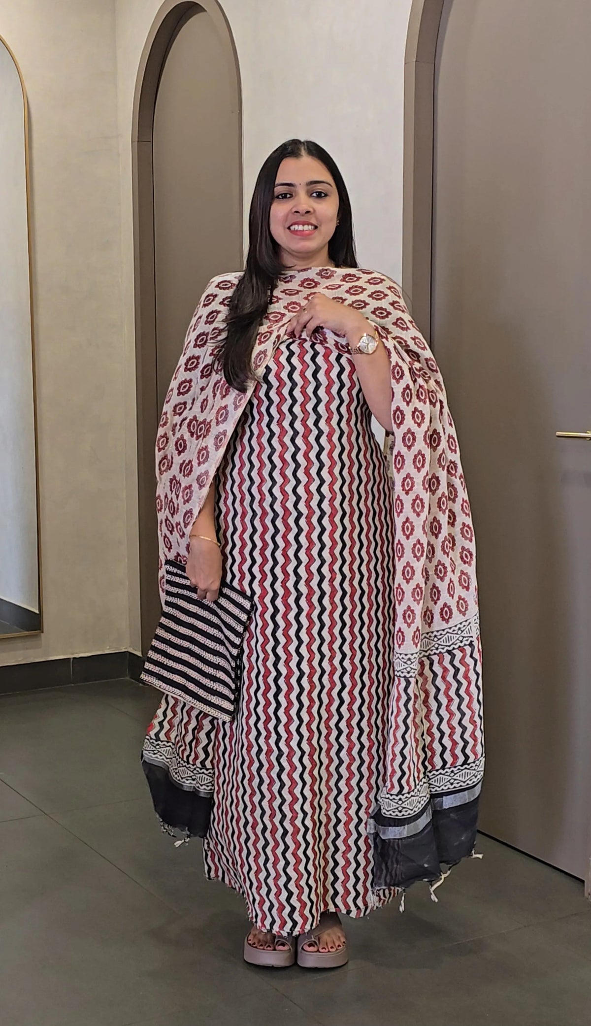 Semi-Linen Salwarsuit - SC 10844