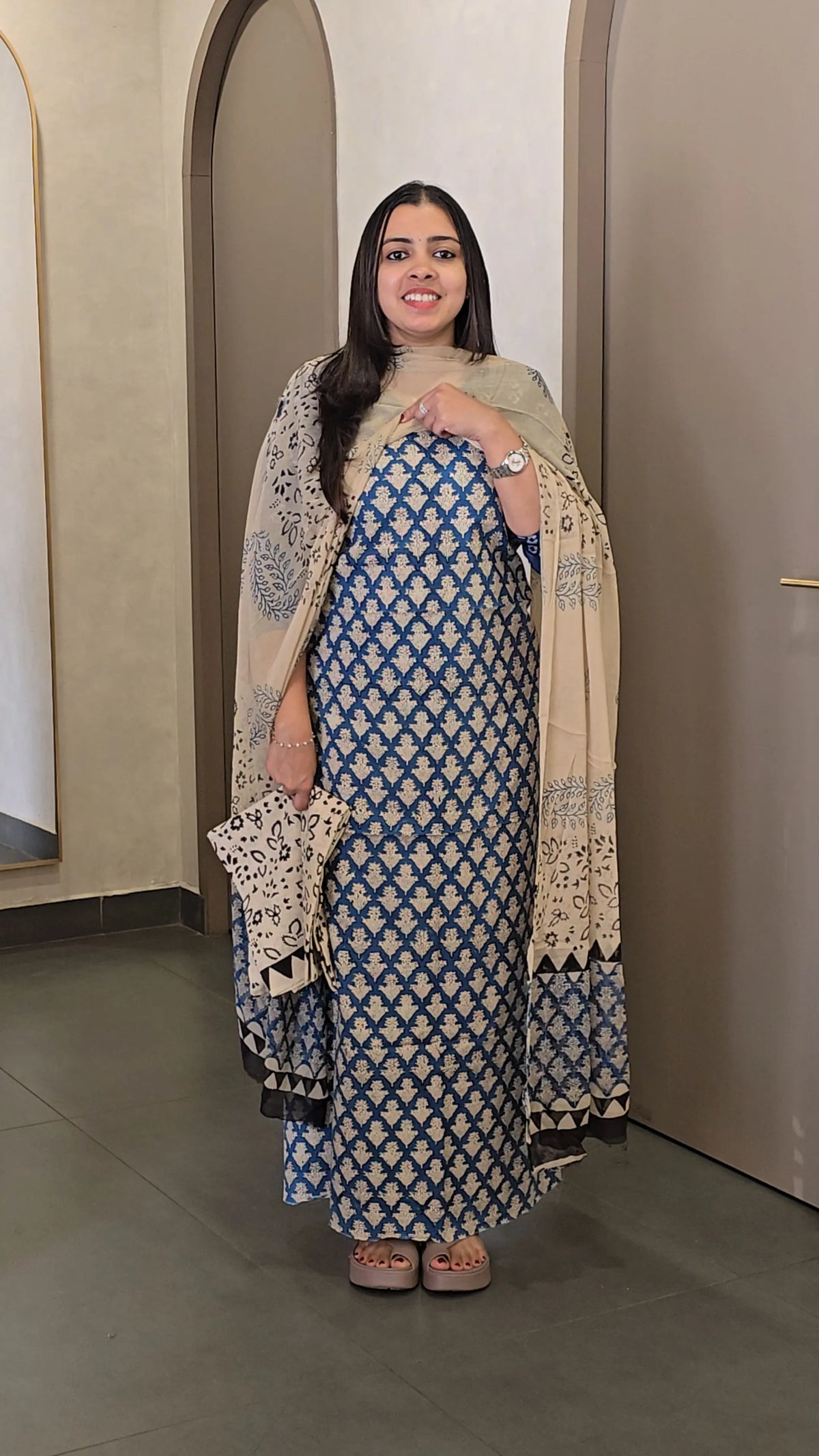 Cotton Salwarsuit with Chiffon Dupatta - SC 10333
