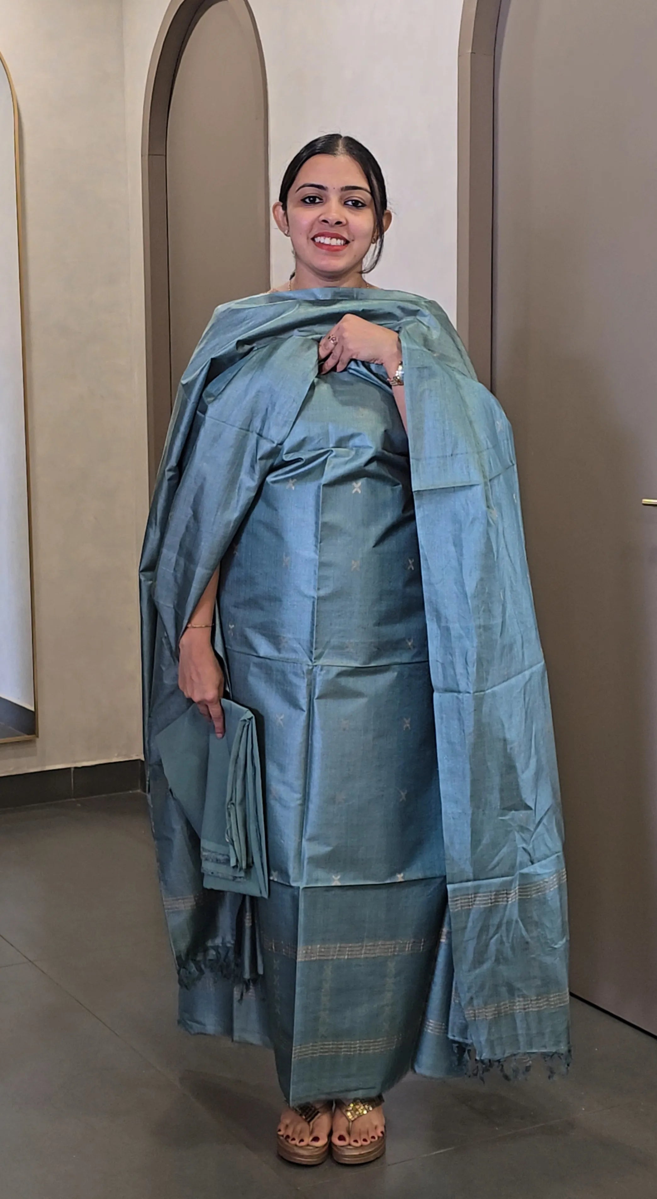 Pure Tussarsilk Salwarsuit - SC 10489