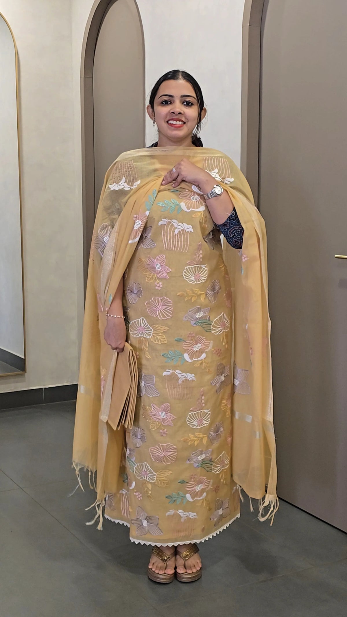 Soft Mulchanderi Salwarsuit - SC 10798
