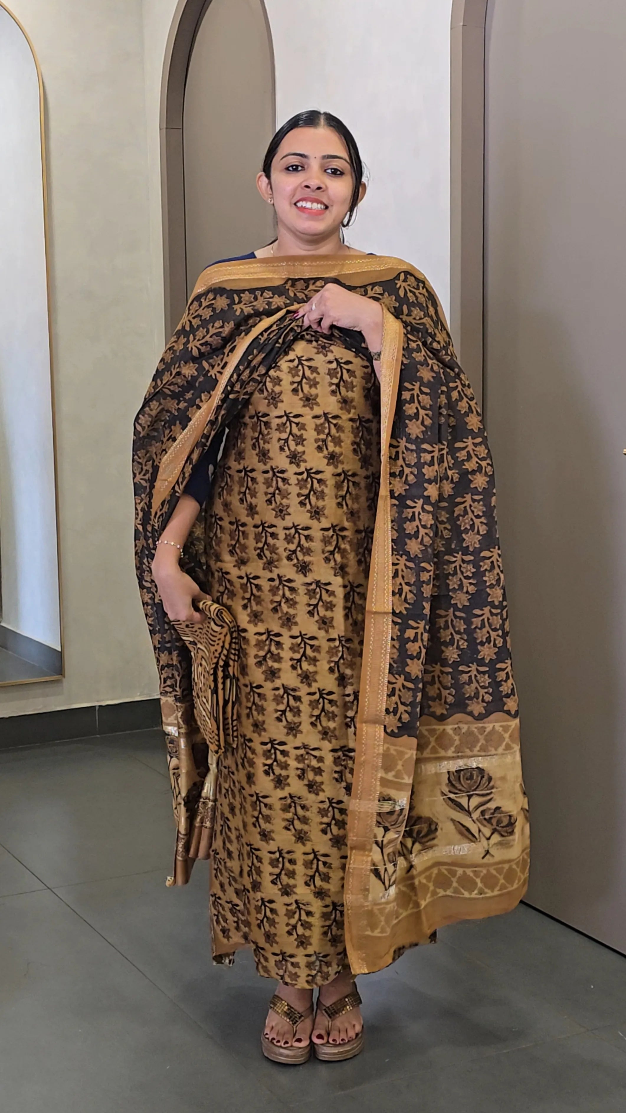 Maheshwari Silk Salwarsuit - SC 10666