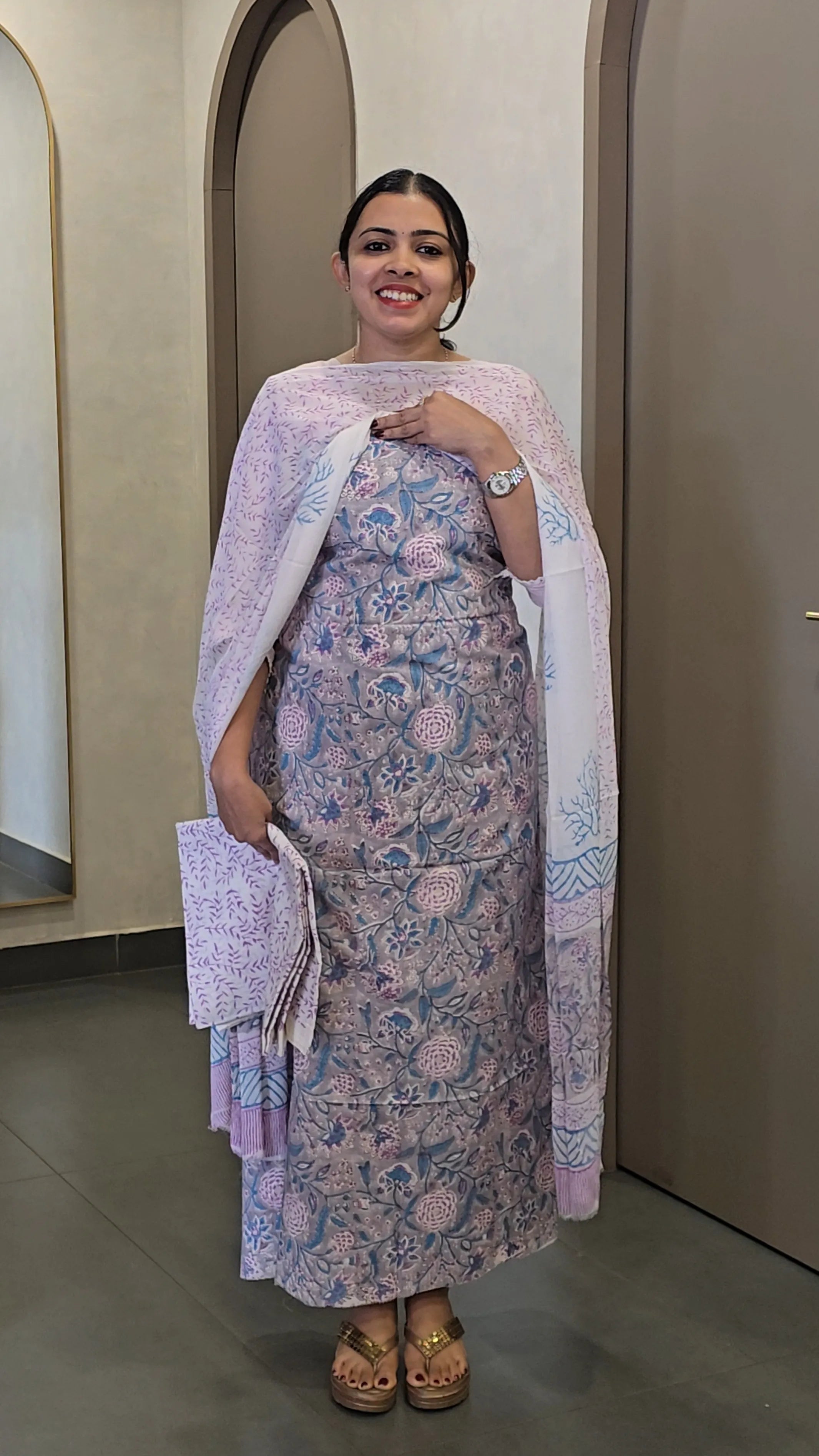 Cotton Salwarsuit with Chiffon Dupatta - SC 10332