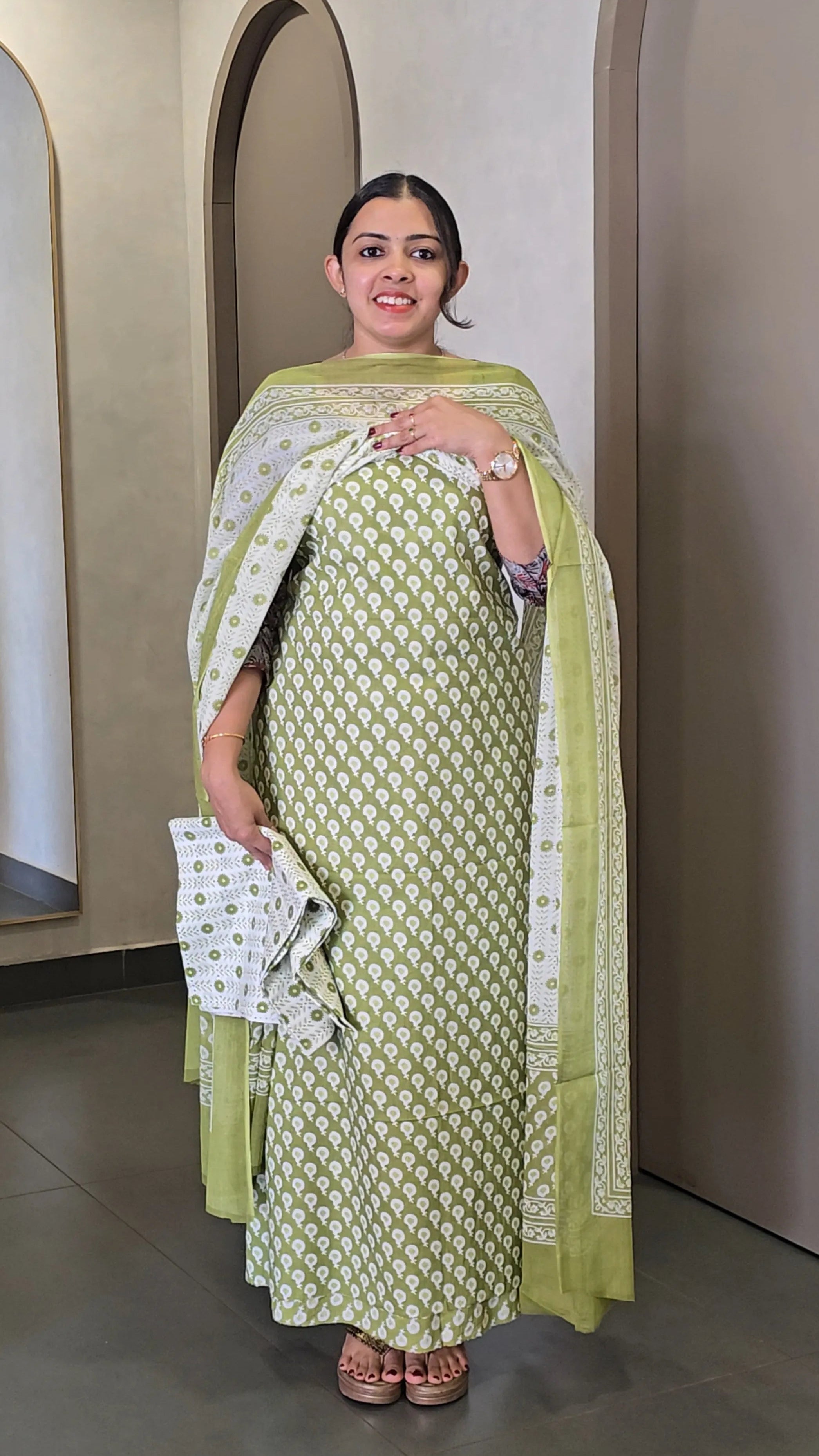 Cotton Salwarsuit - SC 10135