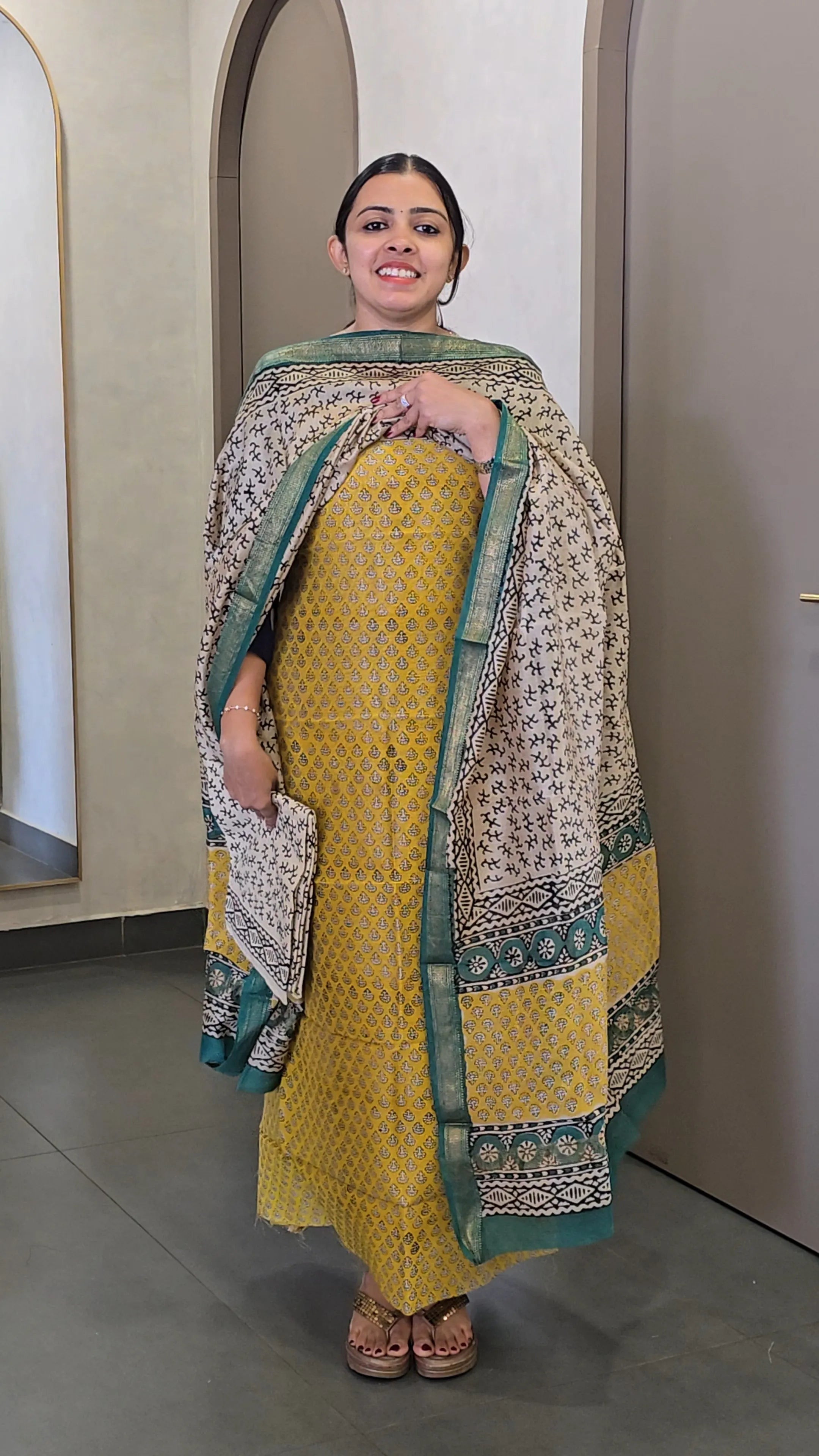 Maheshwari Silk Salwarsuit - SC 10666