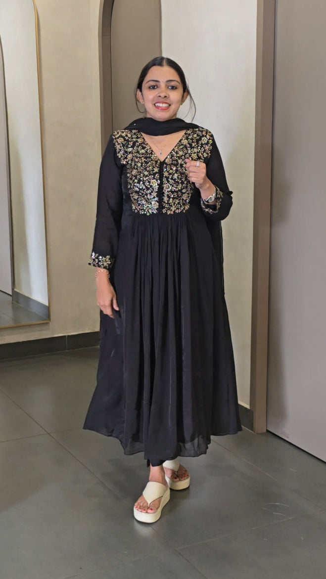 Mulchanderi Salwarset