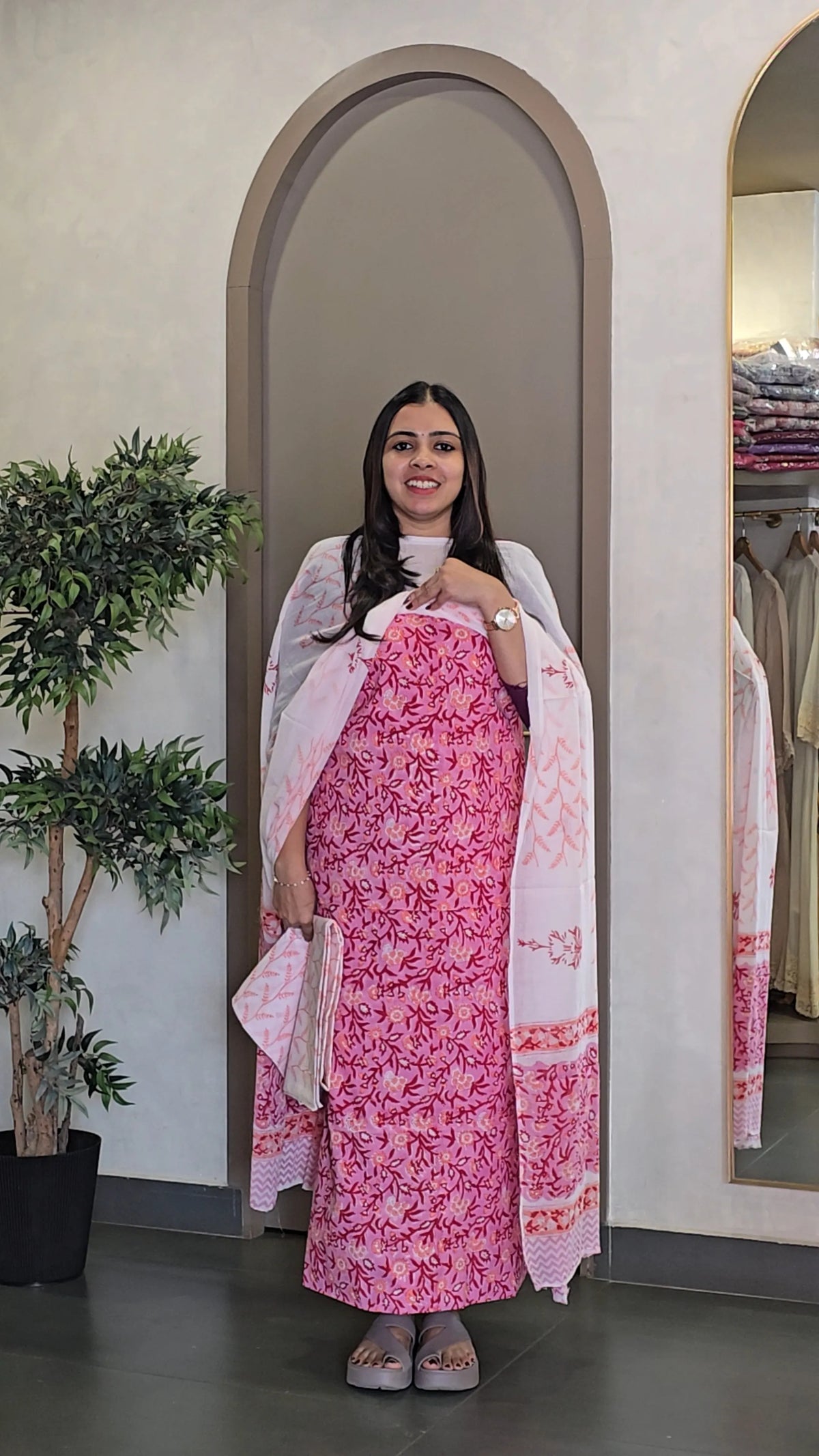 Cotton Salwarsuit - SC 10947