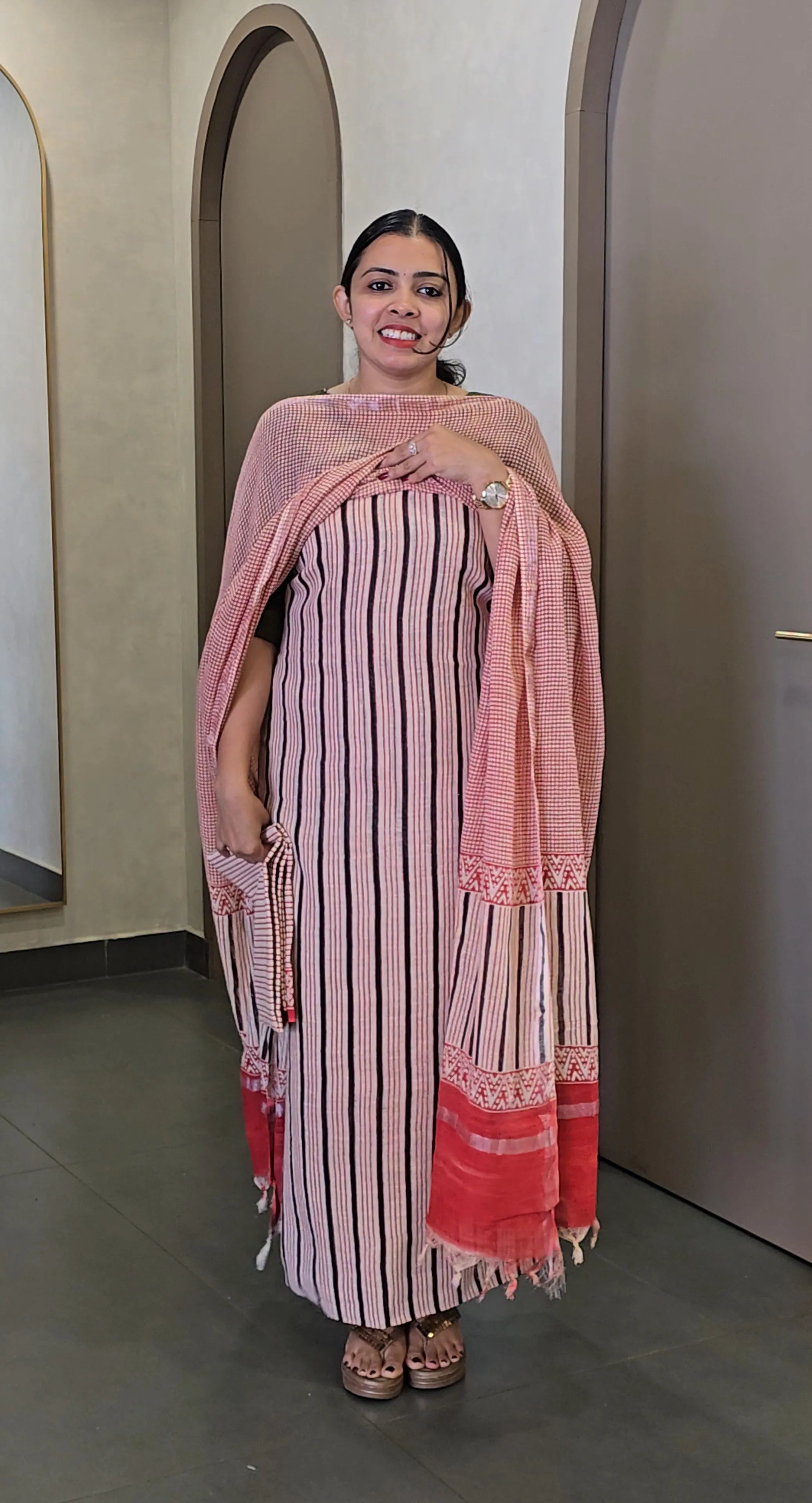 Semi - Linen Salwarsuit- SC 10326