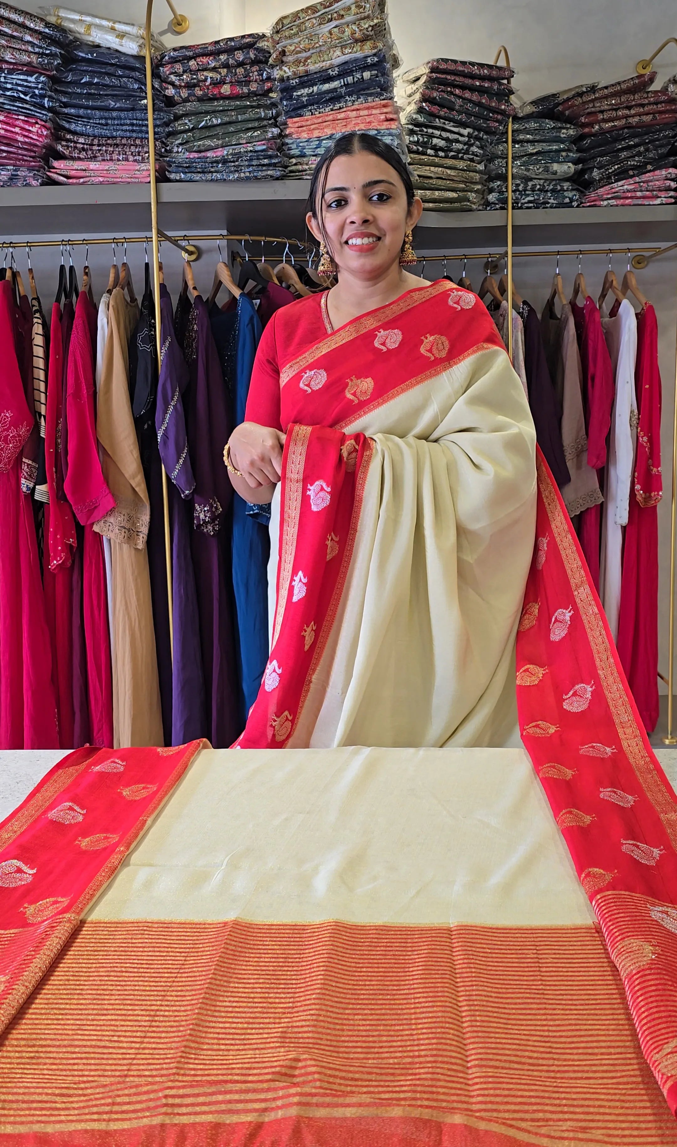 Soft Tissue Silk Saree - SC 9821