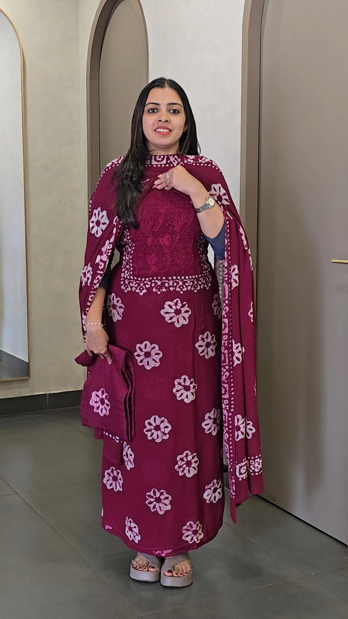 Crepe Georgette Salwarsuit with Lucknowi work - SC 10807