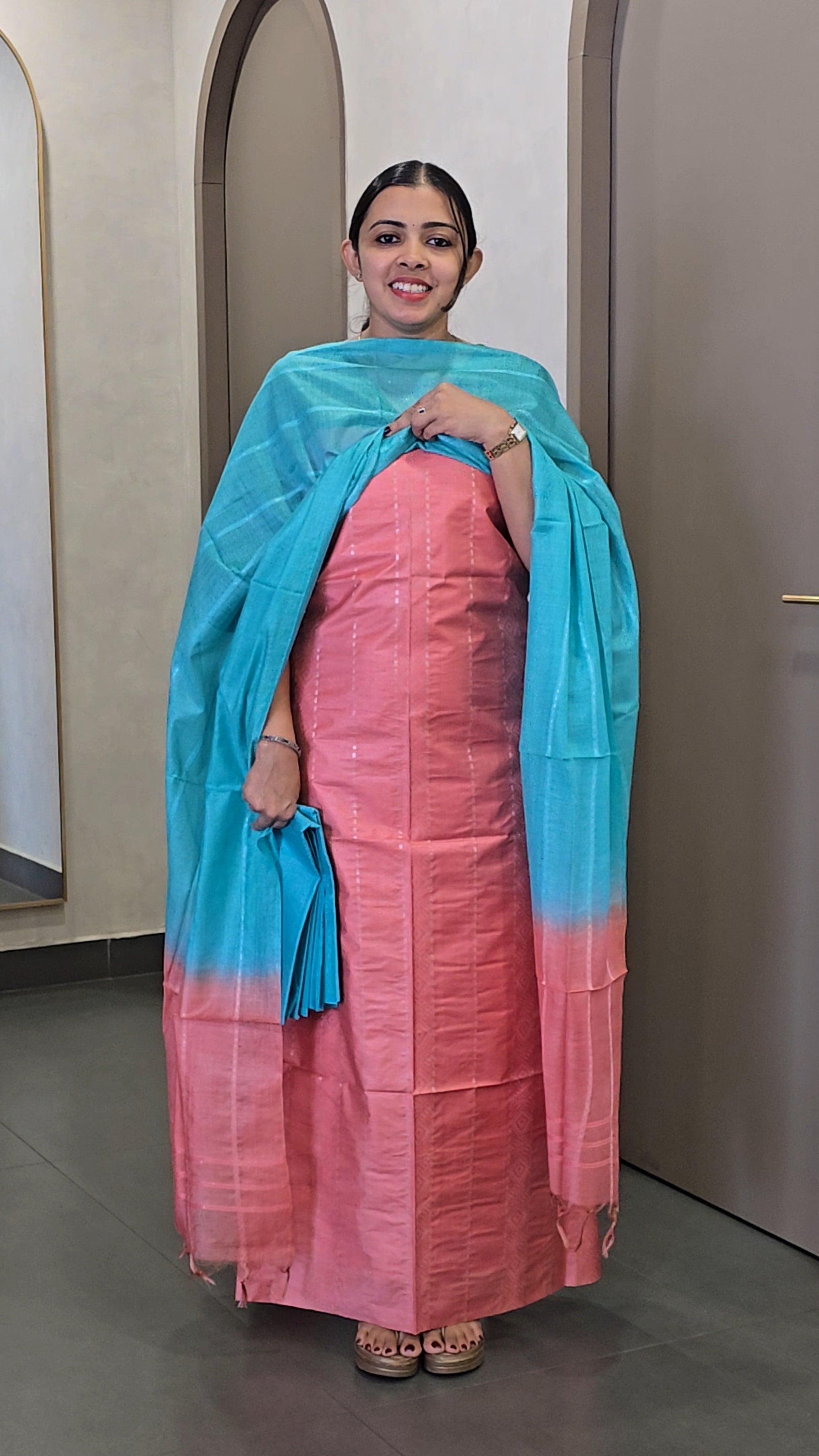 Semi-Tussar Silk Salwarsuit - SC 10038