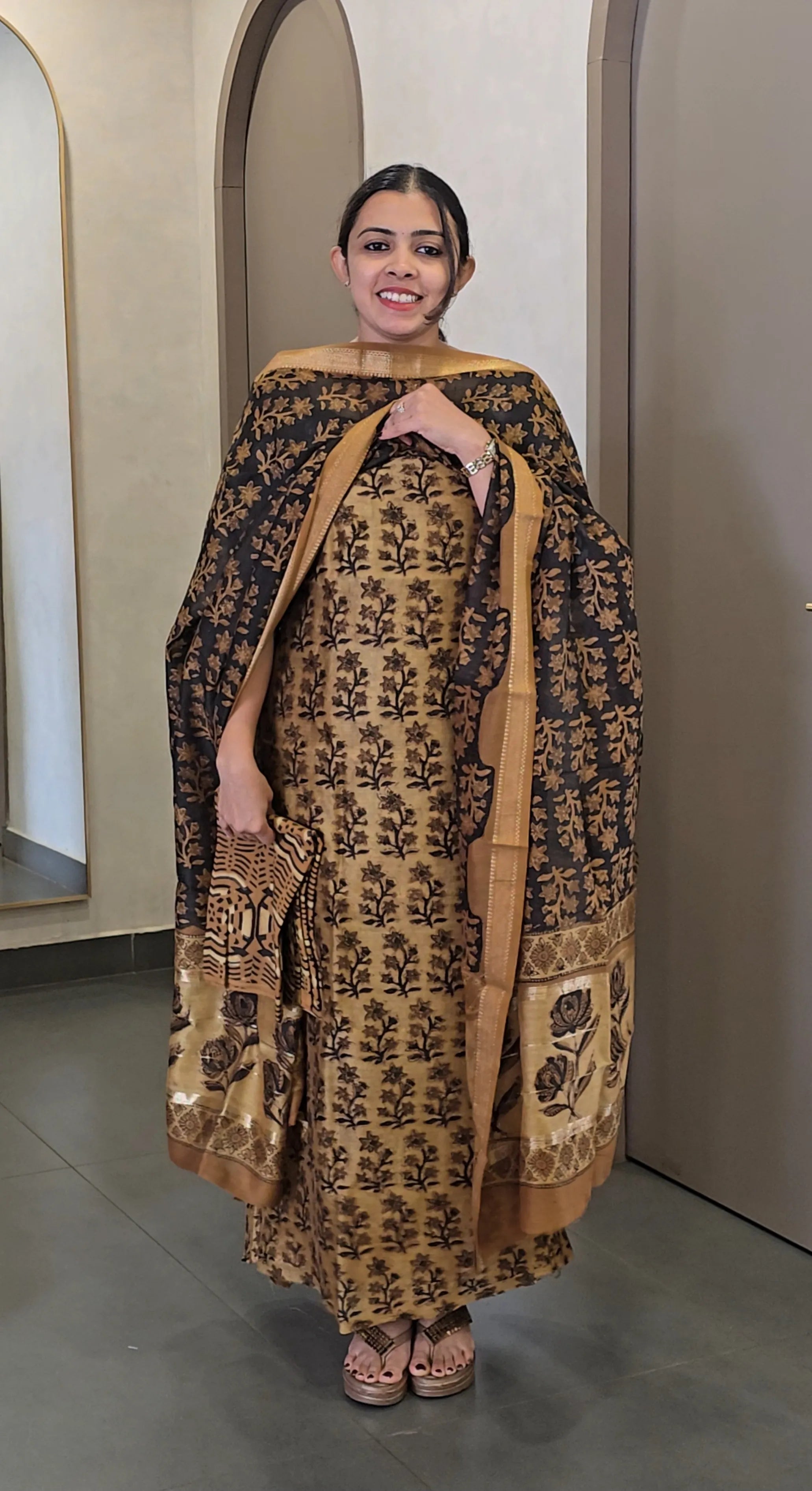 Maheshwari Silk Salwarsuit - SC 10327