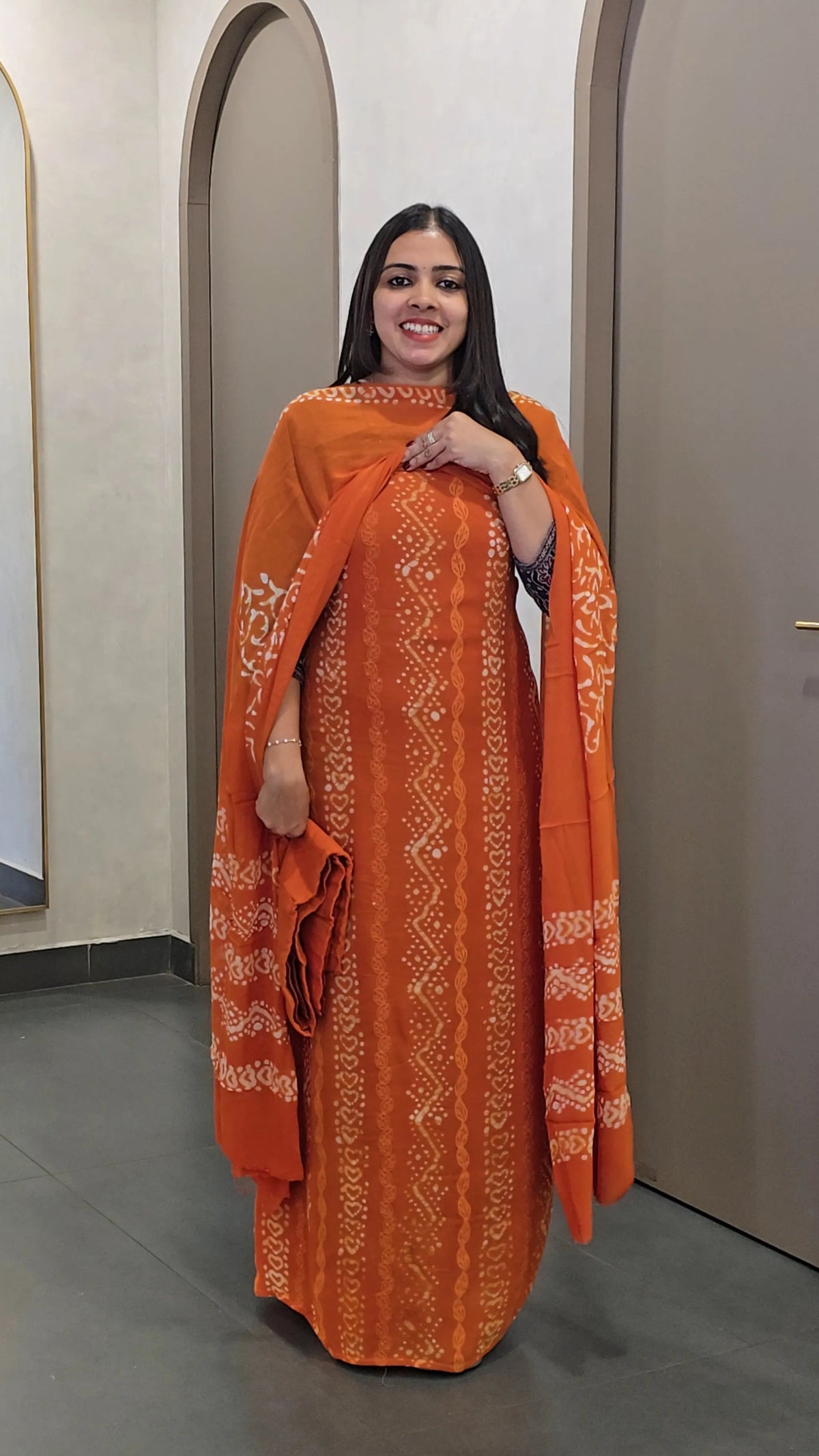 Georgette Salwarsuit with Batik Print - SC 10803