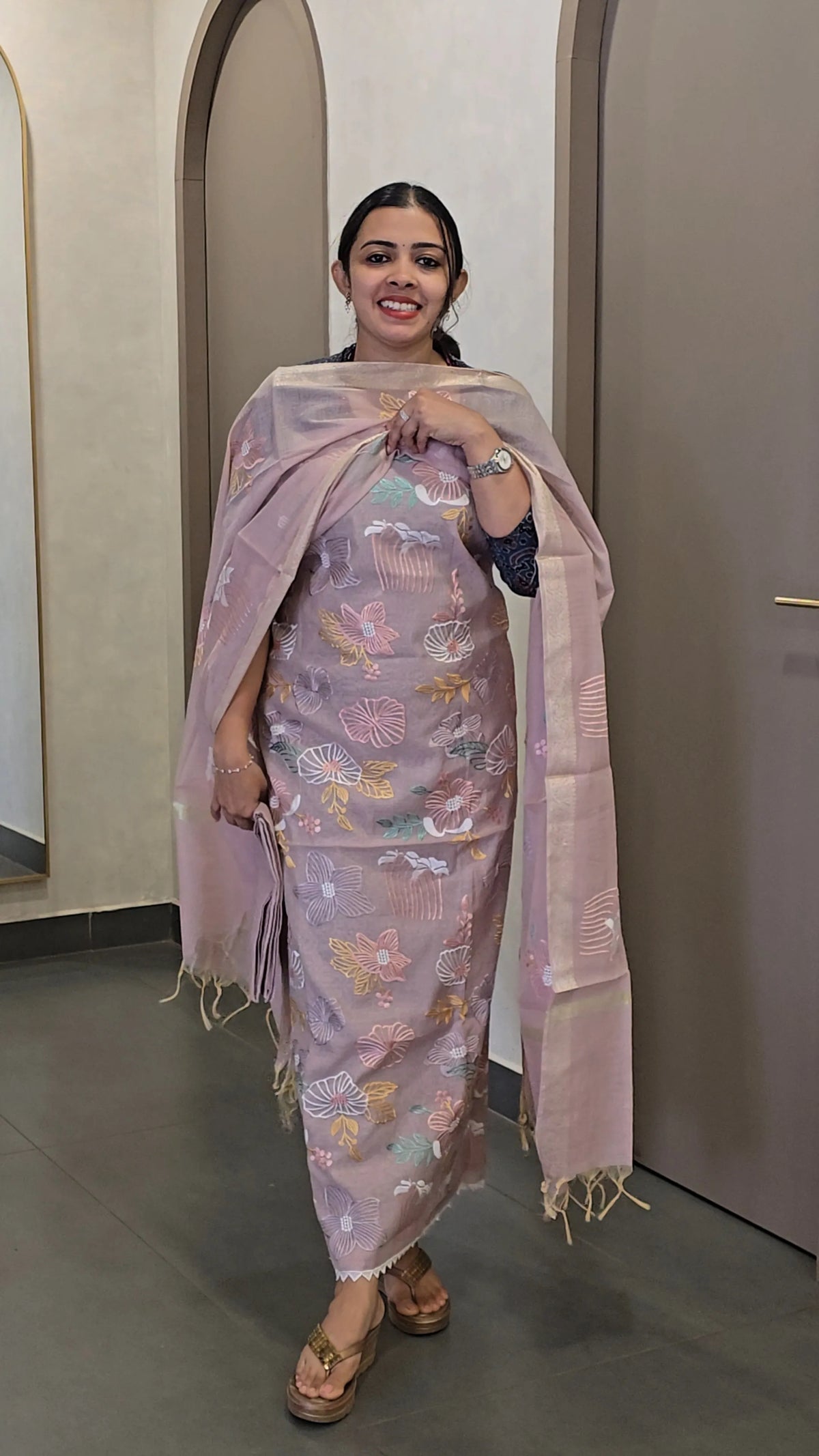Soft Mulchanderi Salwarsuit - SC 10798