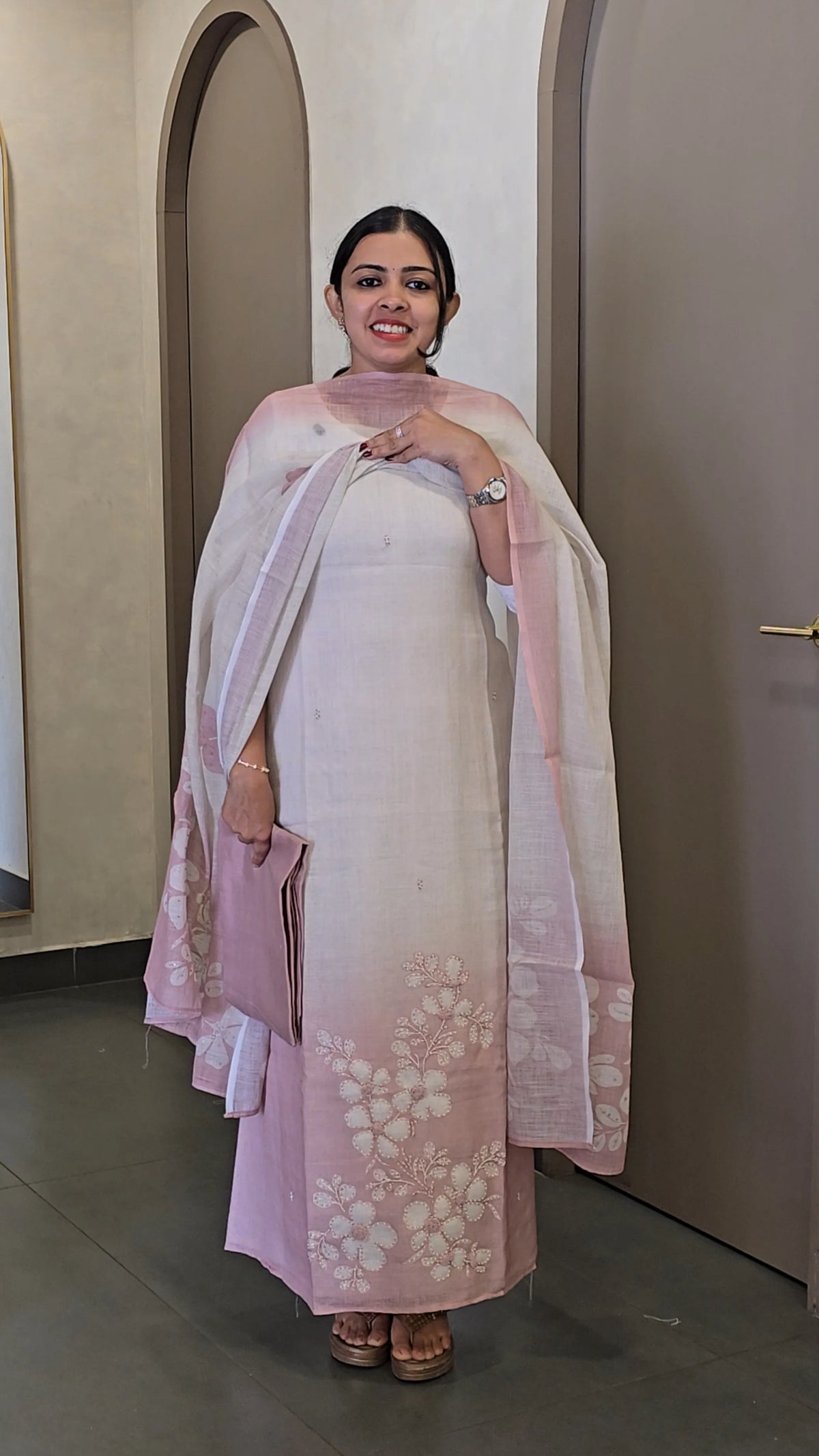 Premium Linen Salwarsuit - SC 10780