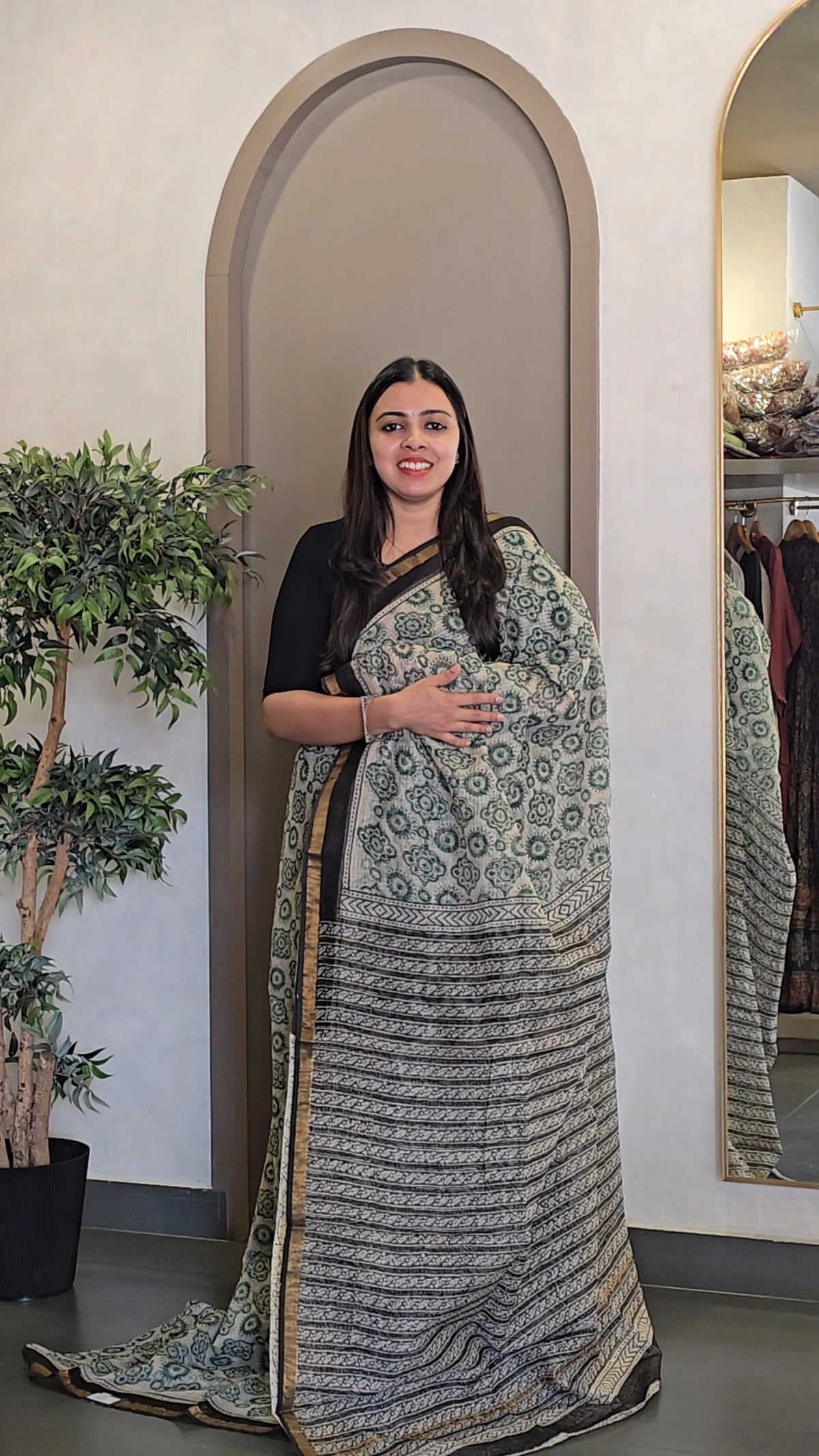 Kota Doria Saree with Blouse - SC 10334