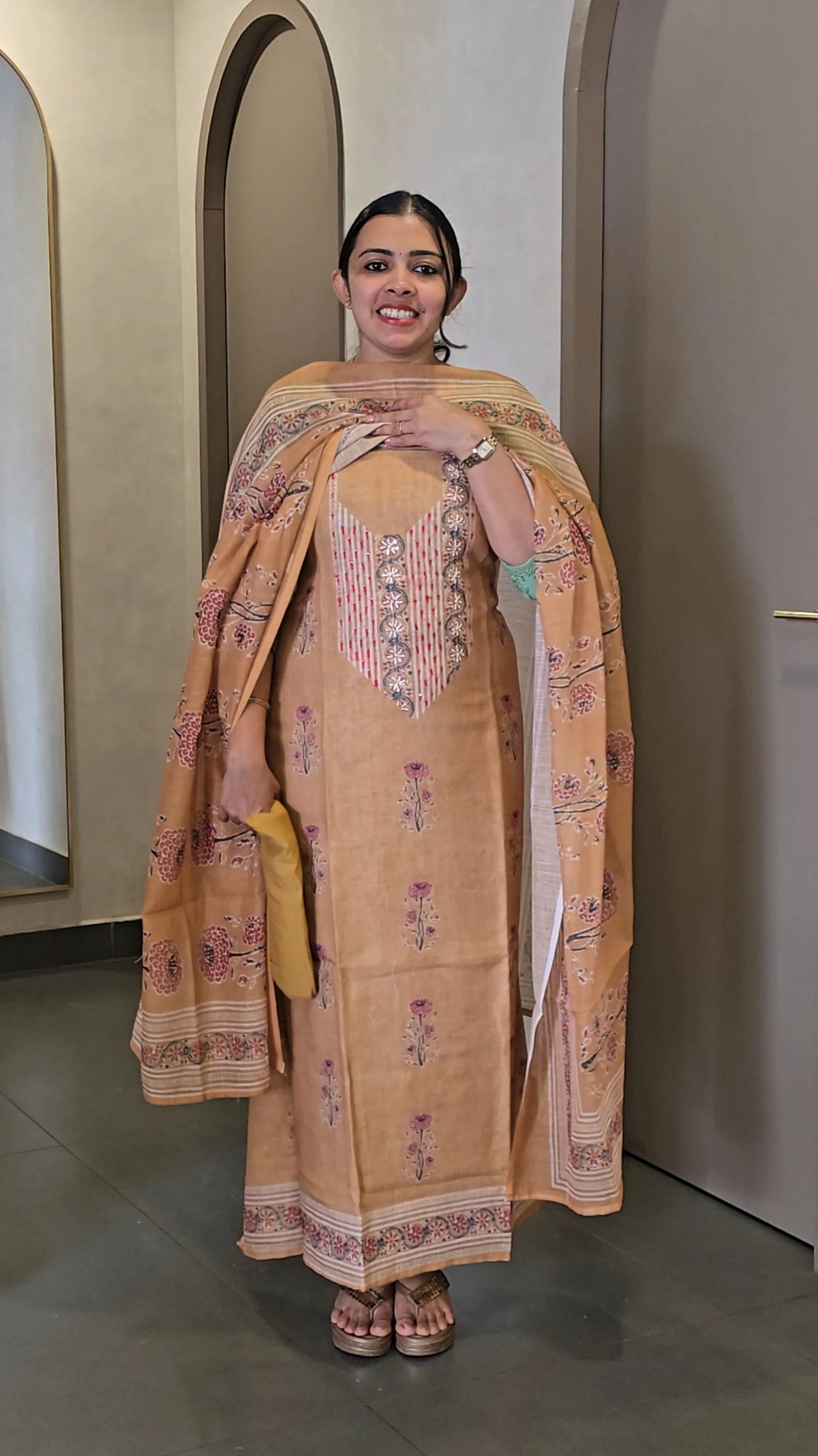 Semi-Linen Salwarsuit - SC 10713