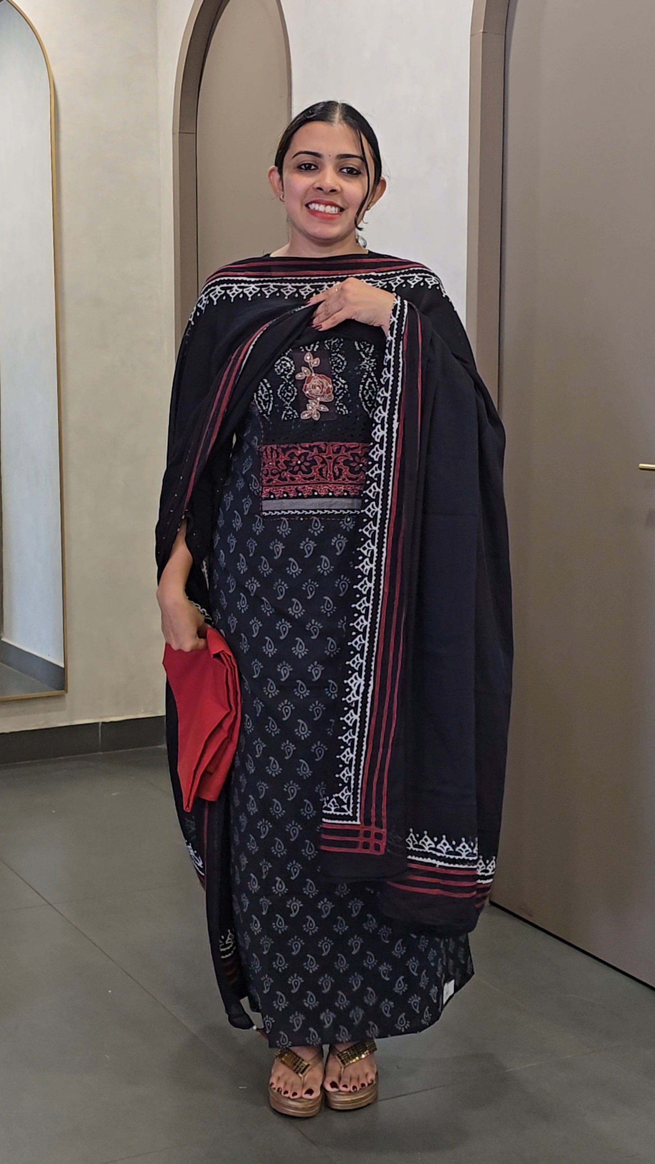 Pure Cotton Salwarsuit - SC 10180