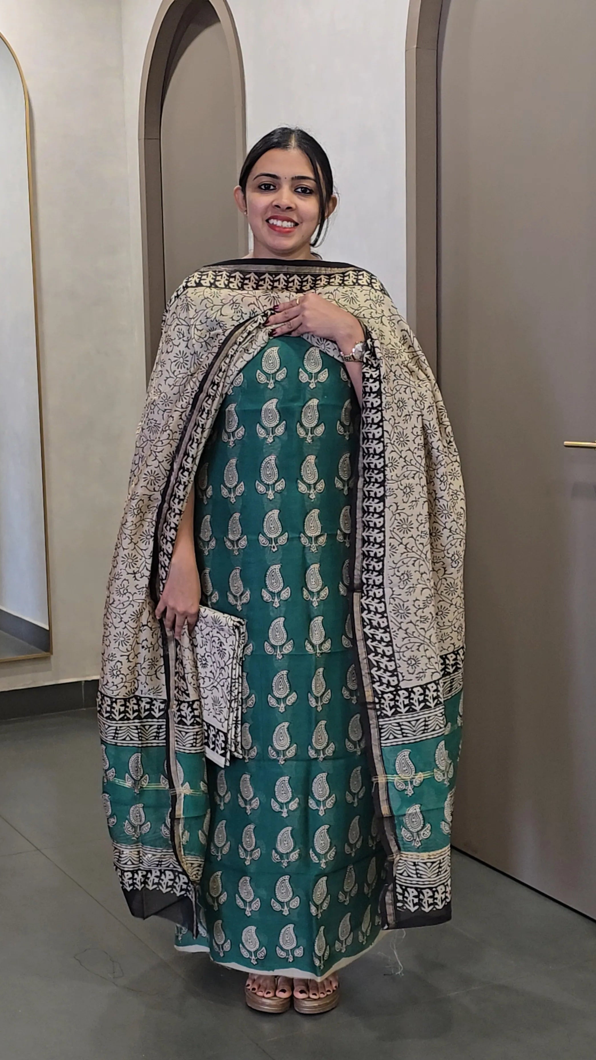 Chanderi Silk Salwarsuit - SC 10338