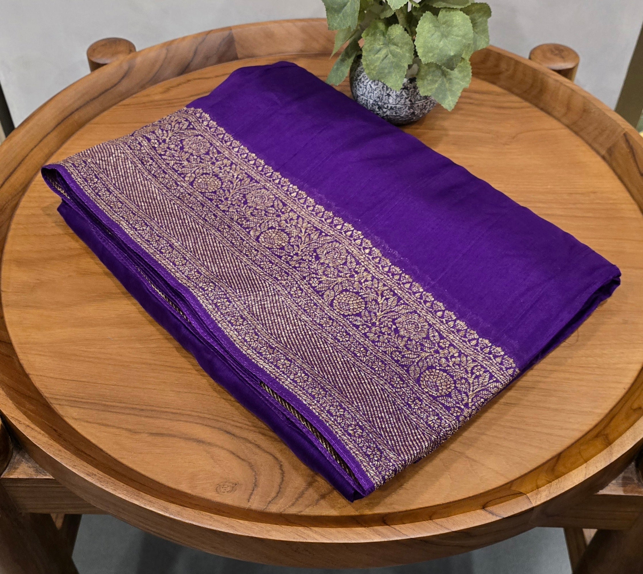 Raw Silk Banarasi Saree - SC 9921