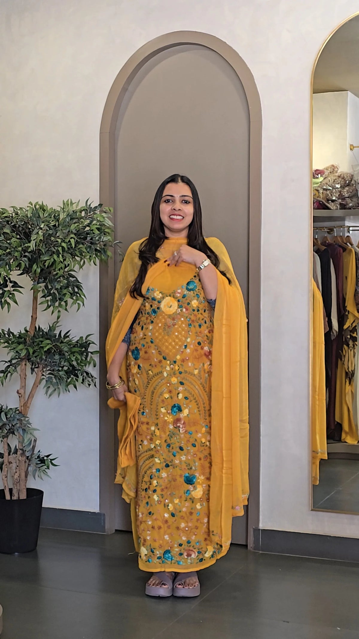 Premium Georgette Salwarsuit - SC 10934