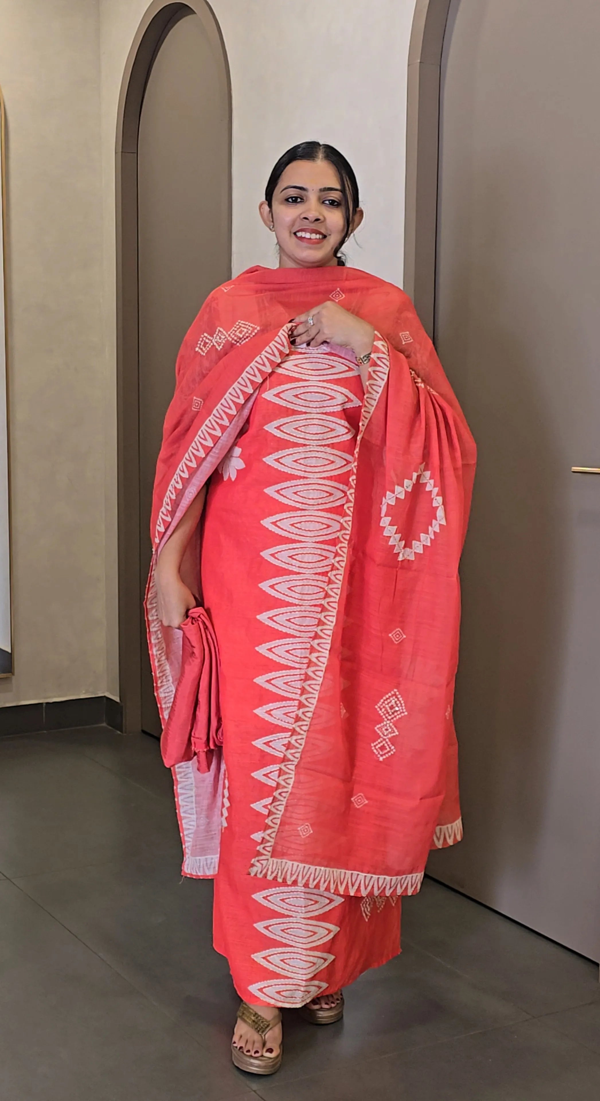 Handpicked Premium Chanderi Linen & Tissue Salwarsuit - SC 10475