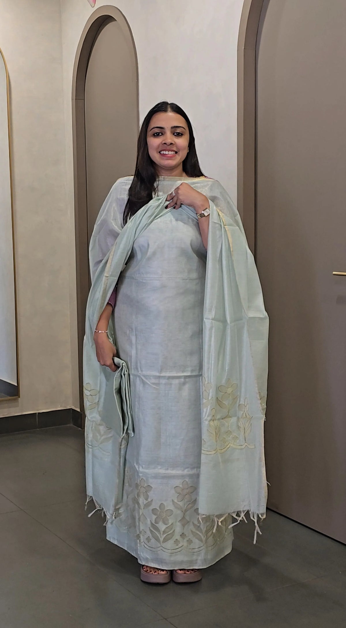 Tissue Salwarsuit - SC 10813