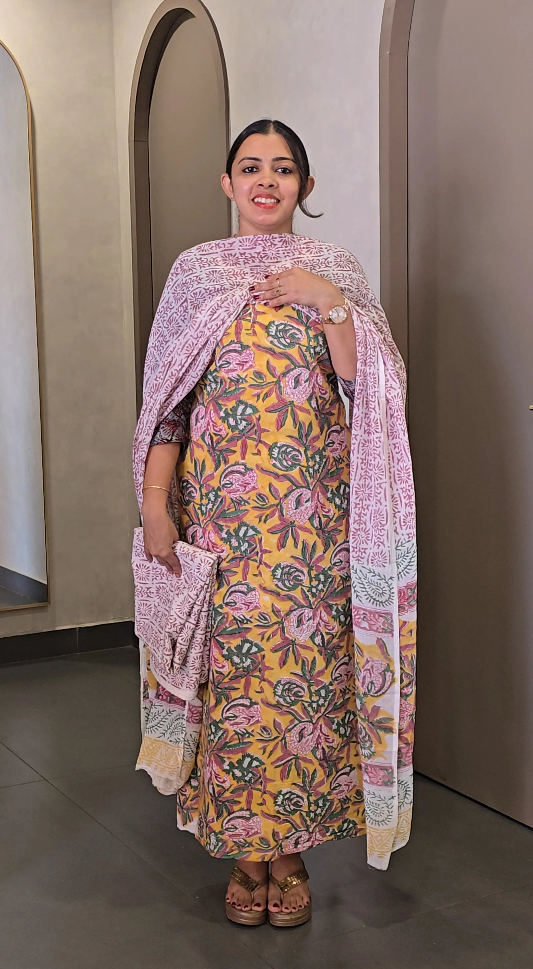 Cotton Salwarsuit - SC 10135