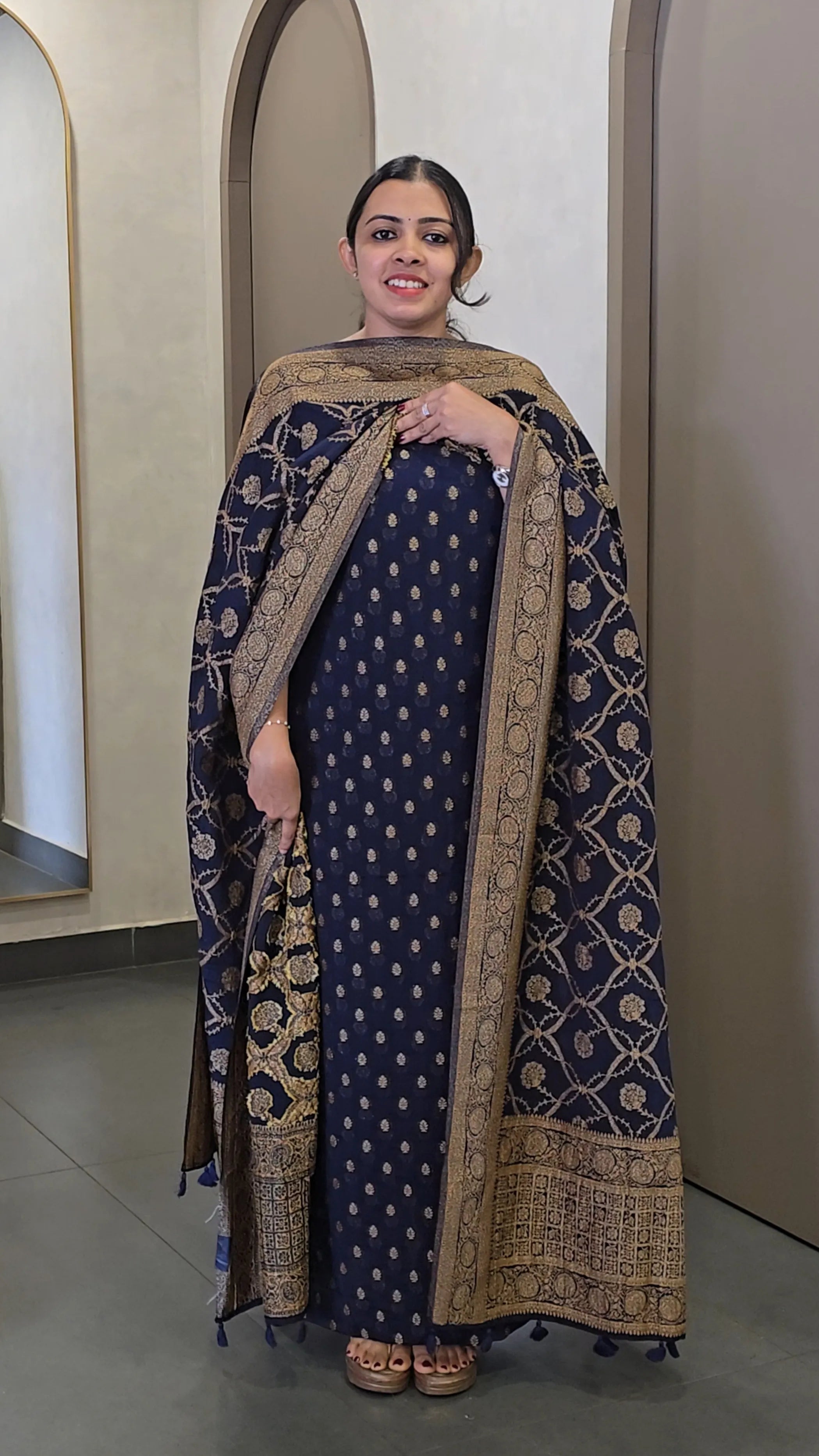 Premium Chiffon Banarasi Salwarsuit - SC 10642