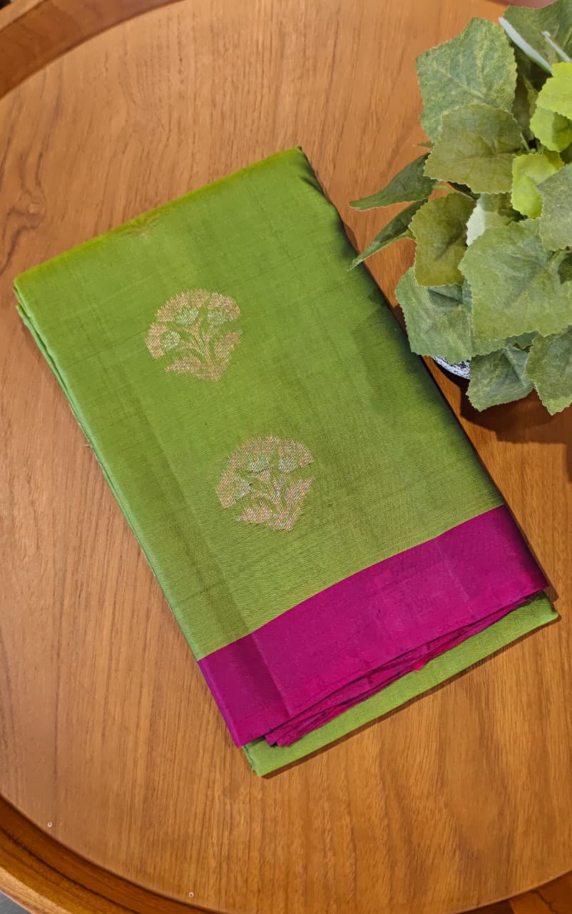 Pure Soft Silk Saree - SC 8722